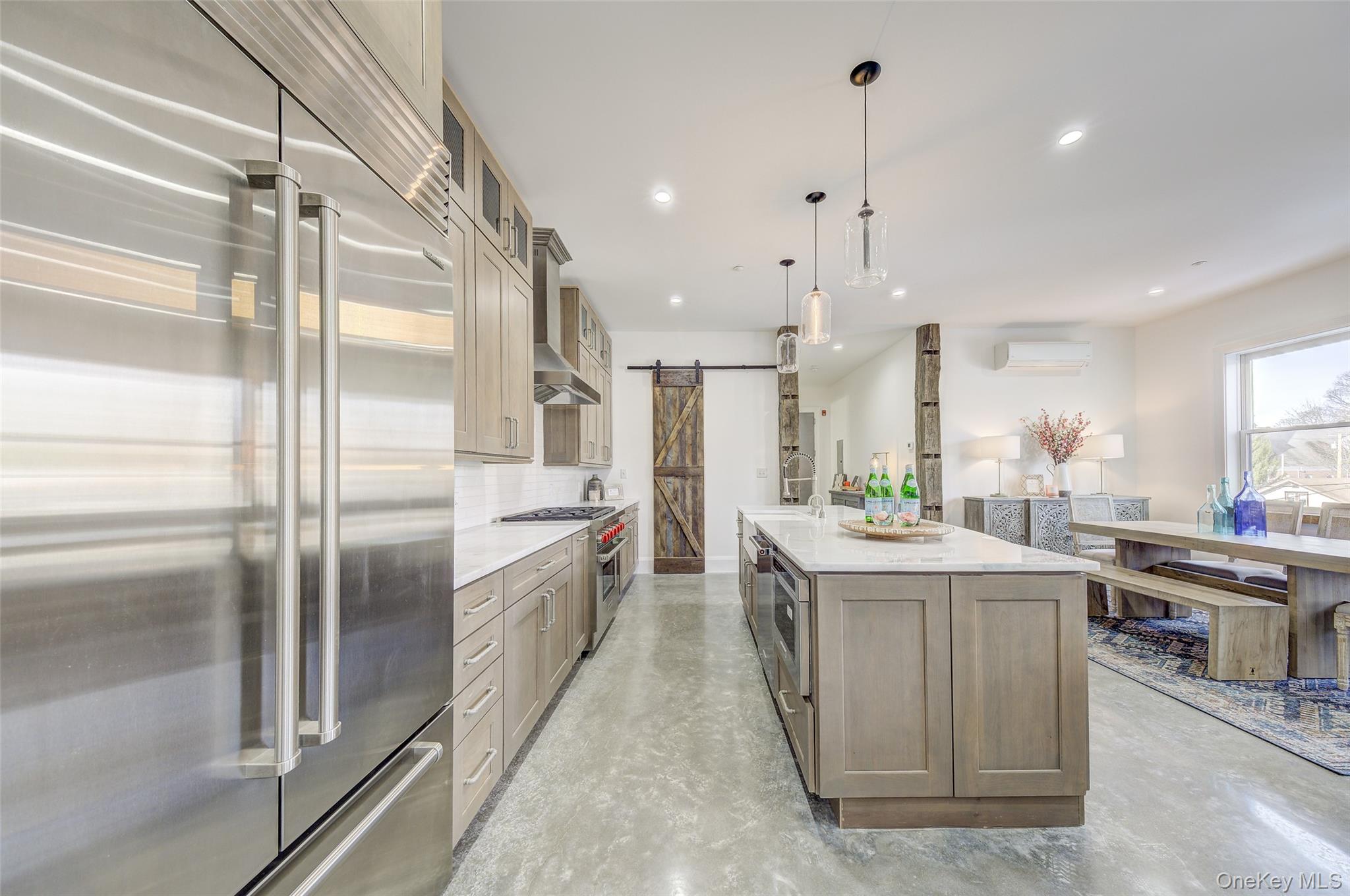 #14 photo, 226 Main Street, Beacon , NY 12508