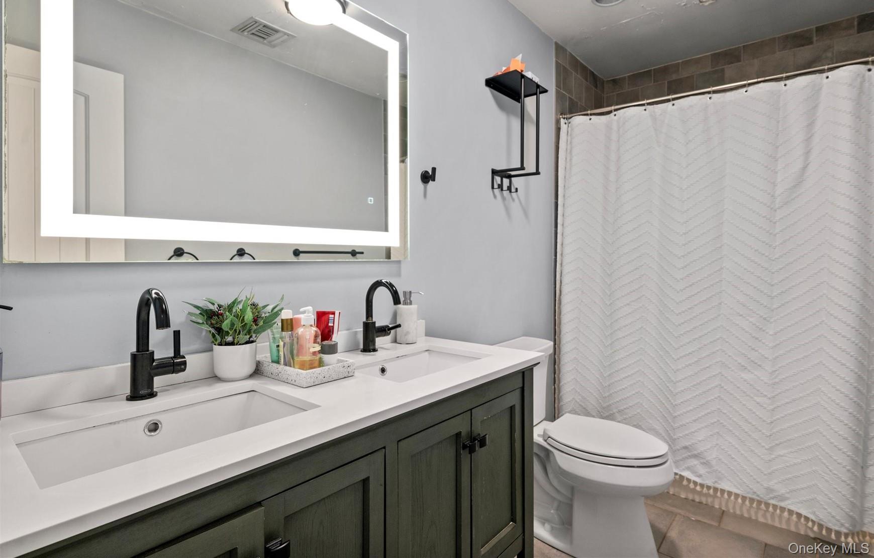 #14 photo, 24 Canvasback Lane, サフォーク郡 East Quogue , NY 11942