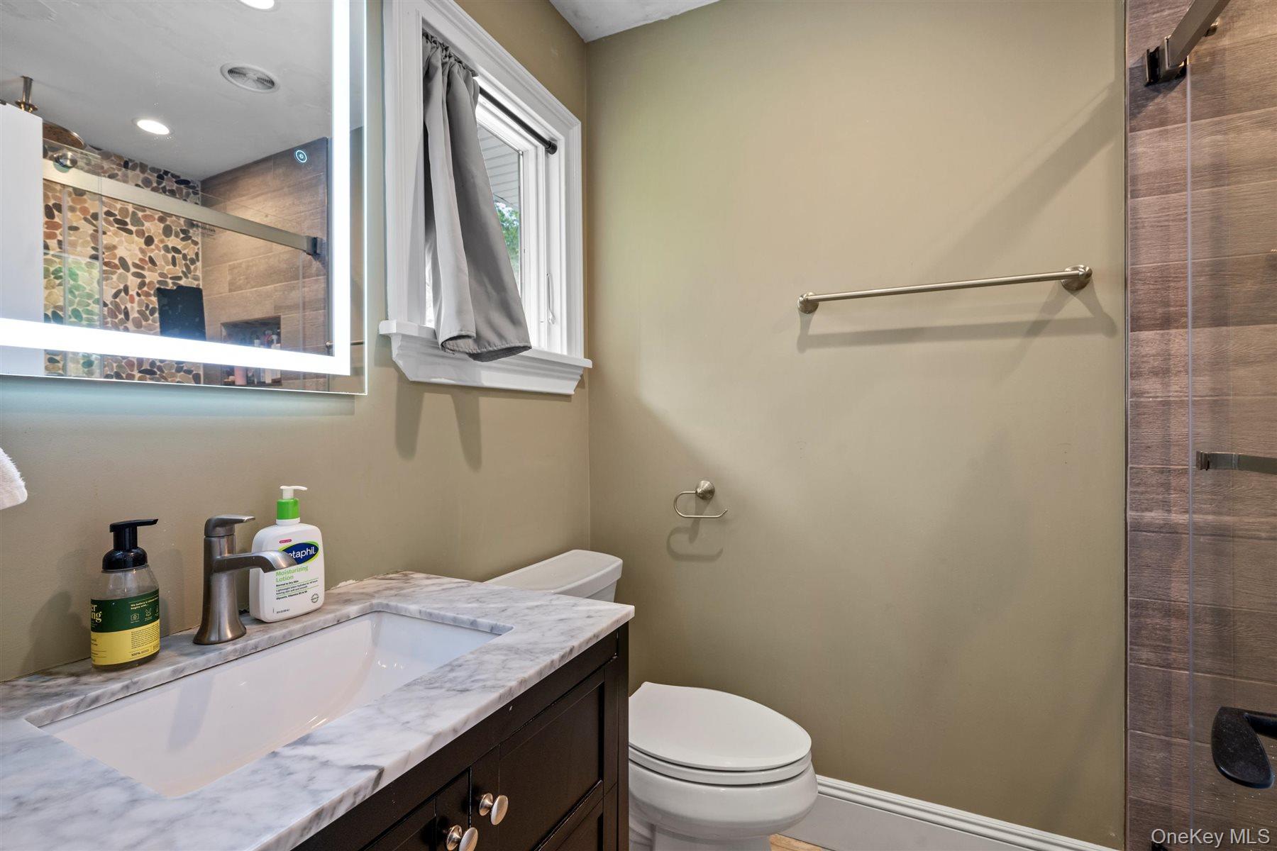 #18 photo, 24 Canvasback Lane, サフォーク郡 East Quogue , NY 11942