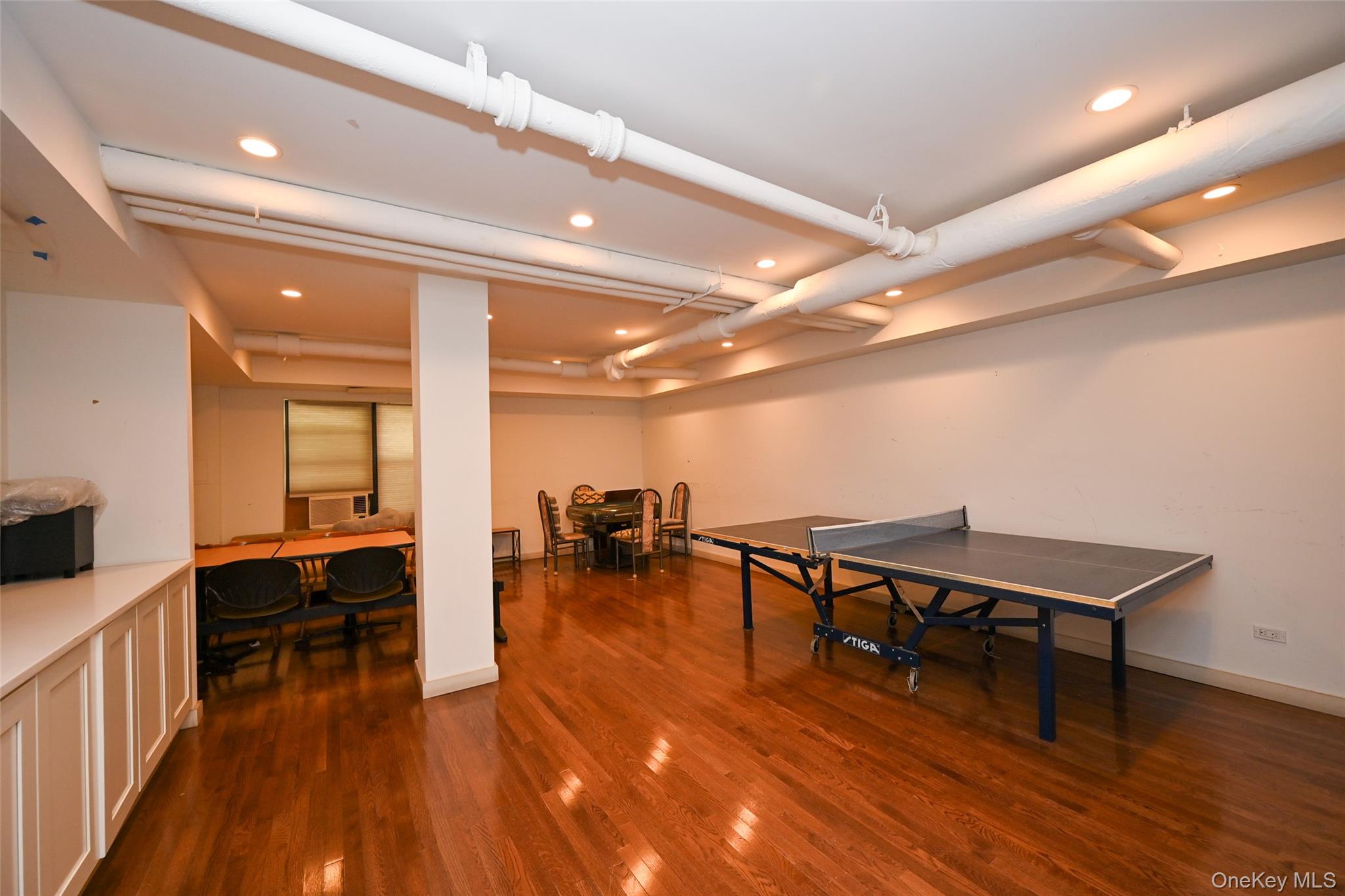 #6 photo, 87-10 51 Avenue, Elmhurst , NY 11373