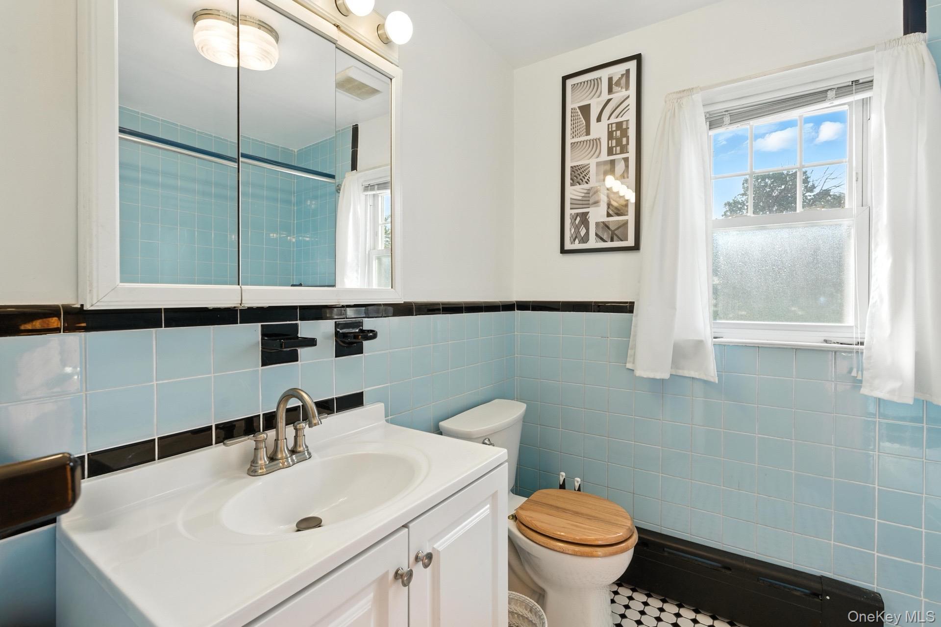 #13 photo, 1547 Walt Whitman Road, サフォーク郡 Melville , NY 11747