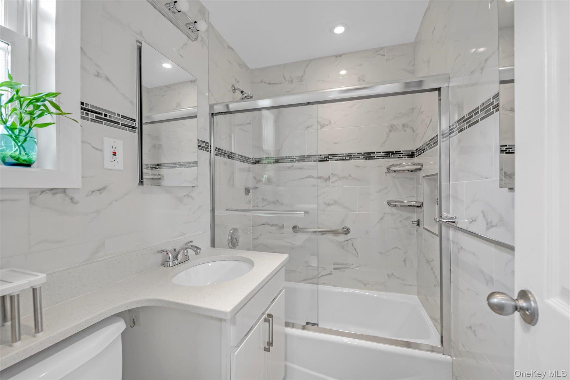 #10 photo, 77-17 Springfield Boulevard, Bayside , NY 11364