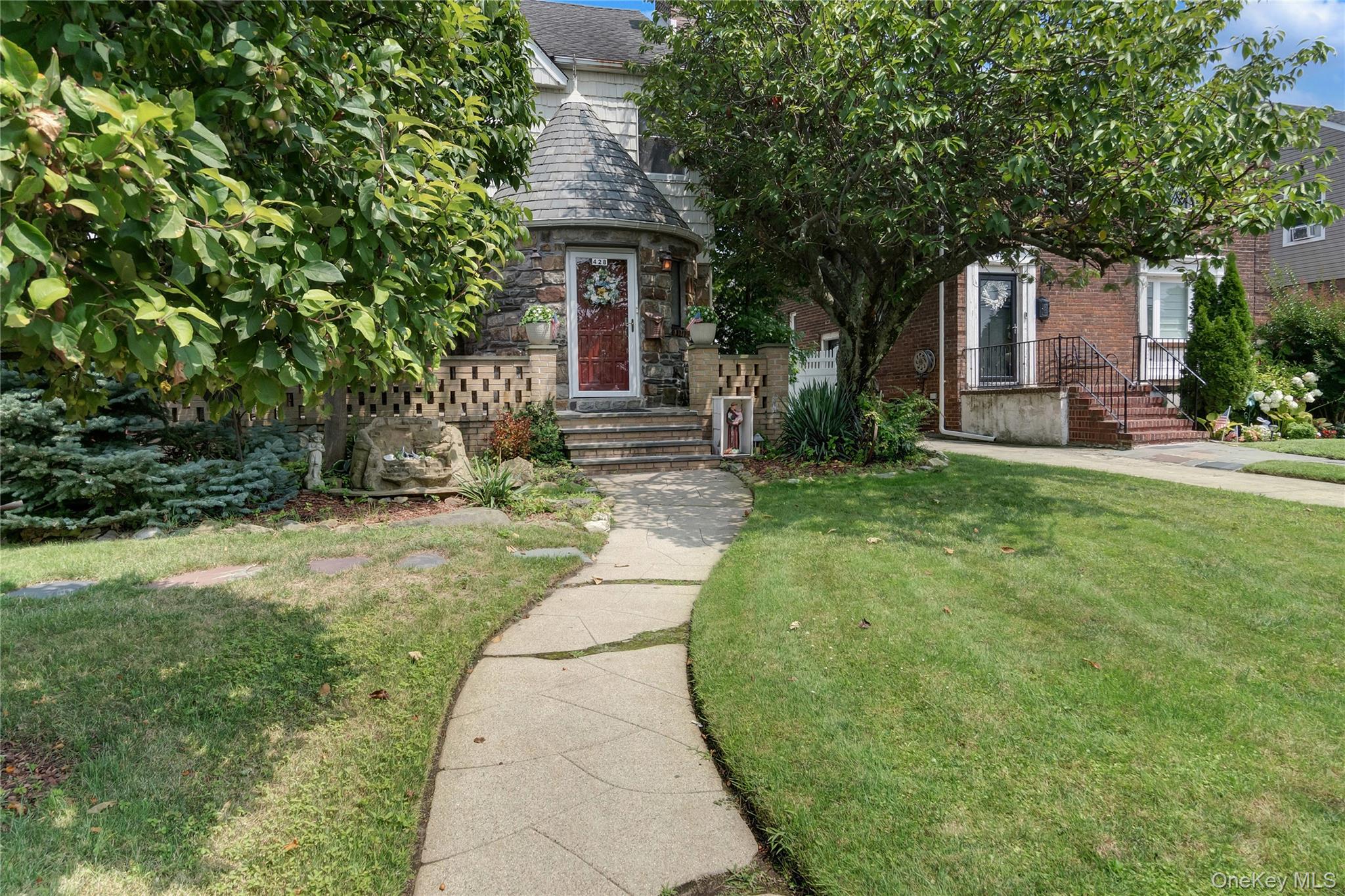 #1 photo, 428 Beach 131st Street, 皇后區 Belle Harbor , NY 11694