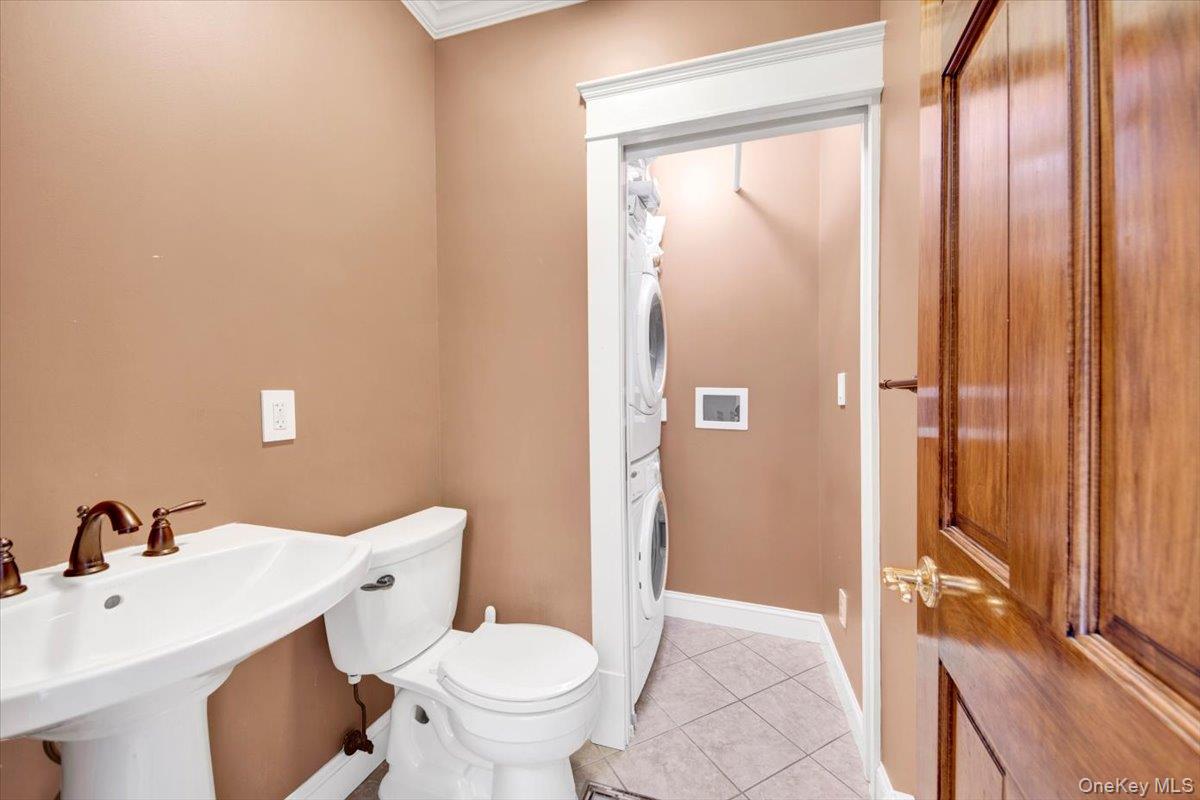 #20 photo, 73 Sterling Avenue, Yonkers , NY 10704