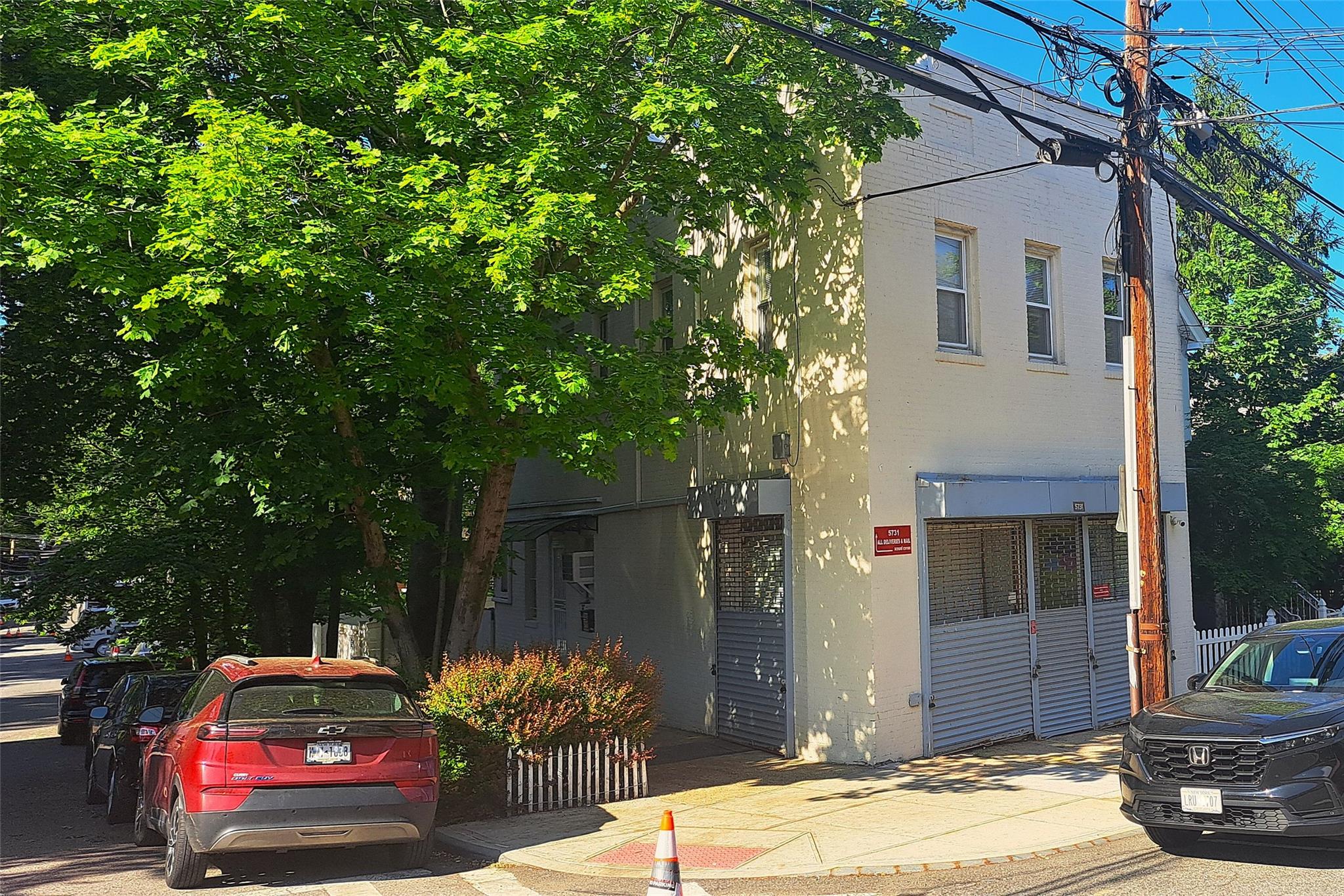 #1 photo, 5731 Mosholu Avenue, ブロンクス区 Bronx , NY 10471