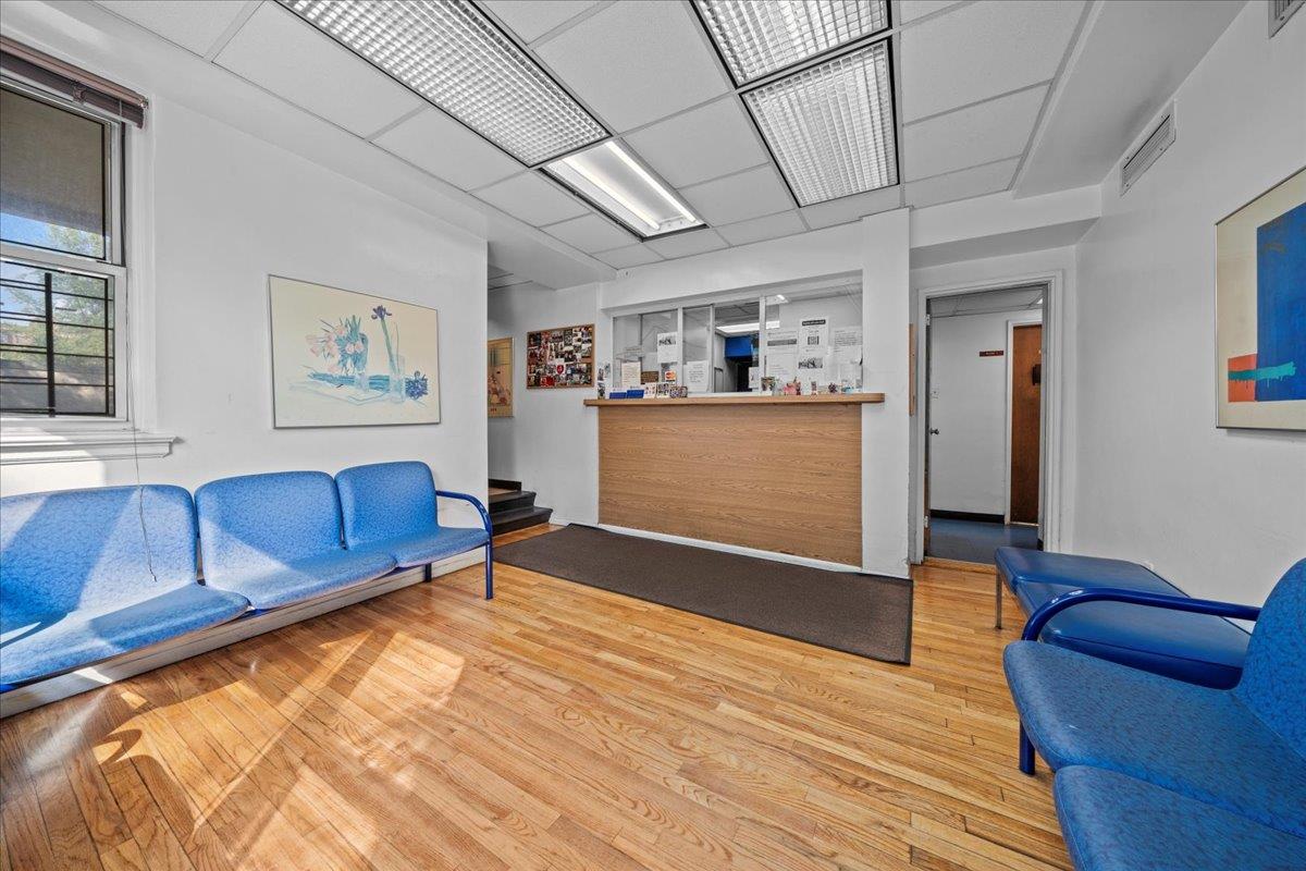 #2 photo, 2711 Henry Hudson Parkway, ブロンクス区 Bronx , NY 10463