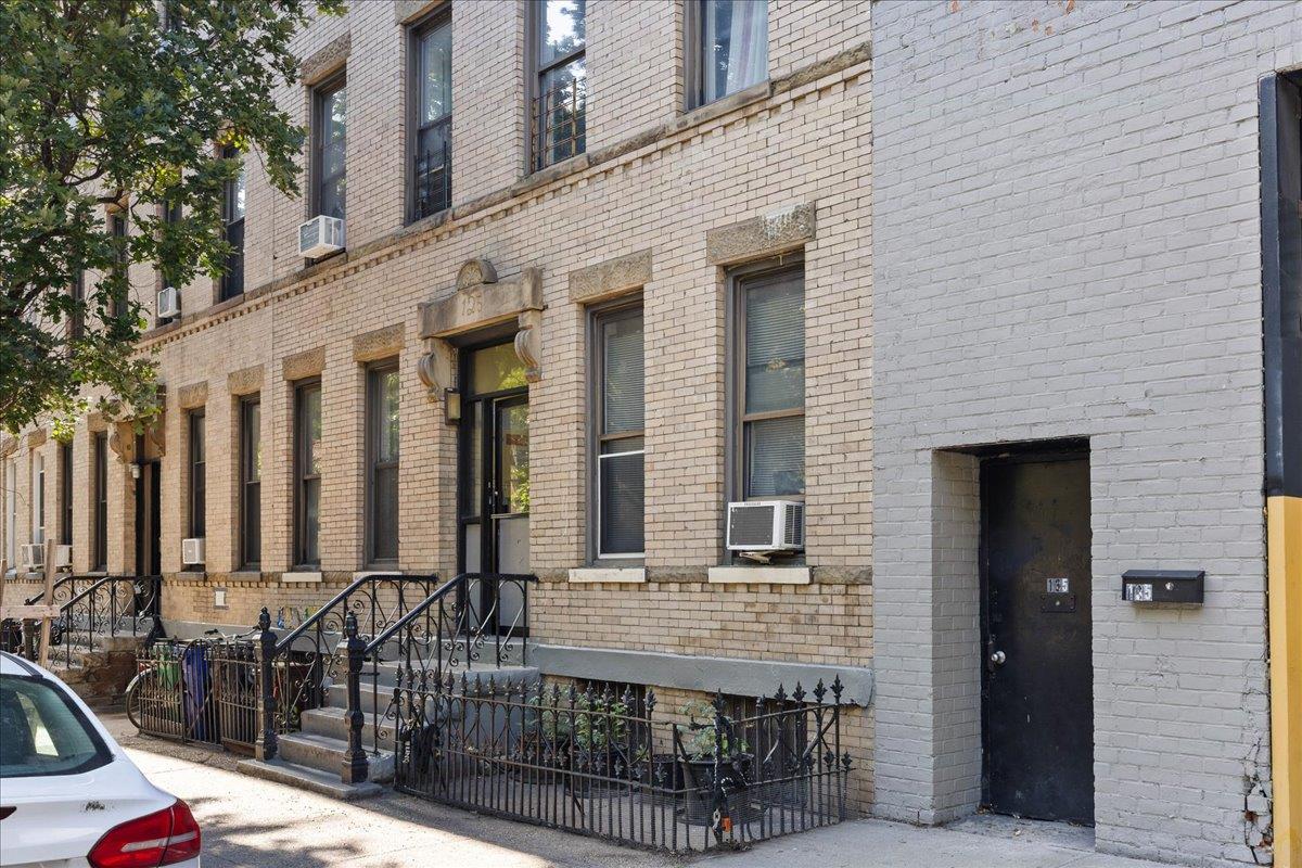 #4 photo, 125 Freeman Street, ブルックリン区 Brooklyn , NY 11222