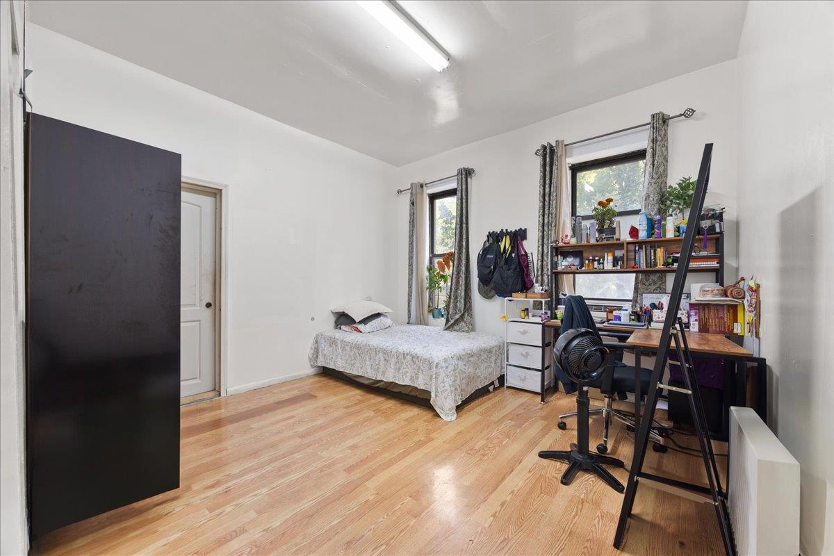 #6 photo, 125 Freeman Street, ブルックリン区 Brooklyn , NY 11222