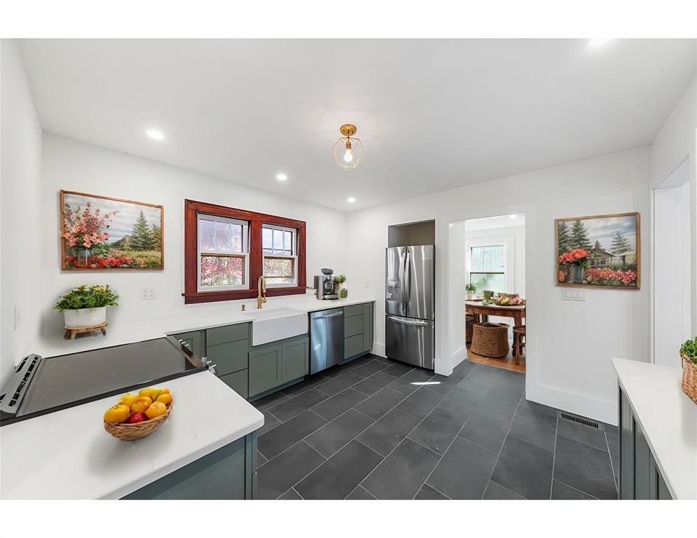 #4 photo, 2164 State Route 32, Modena , NY 12548