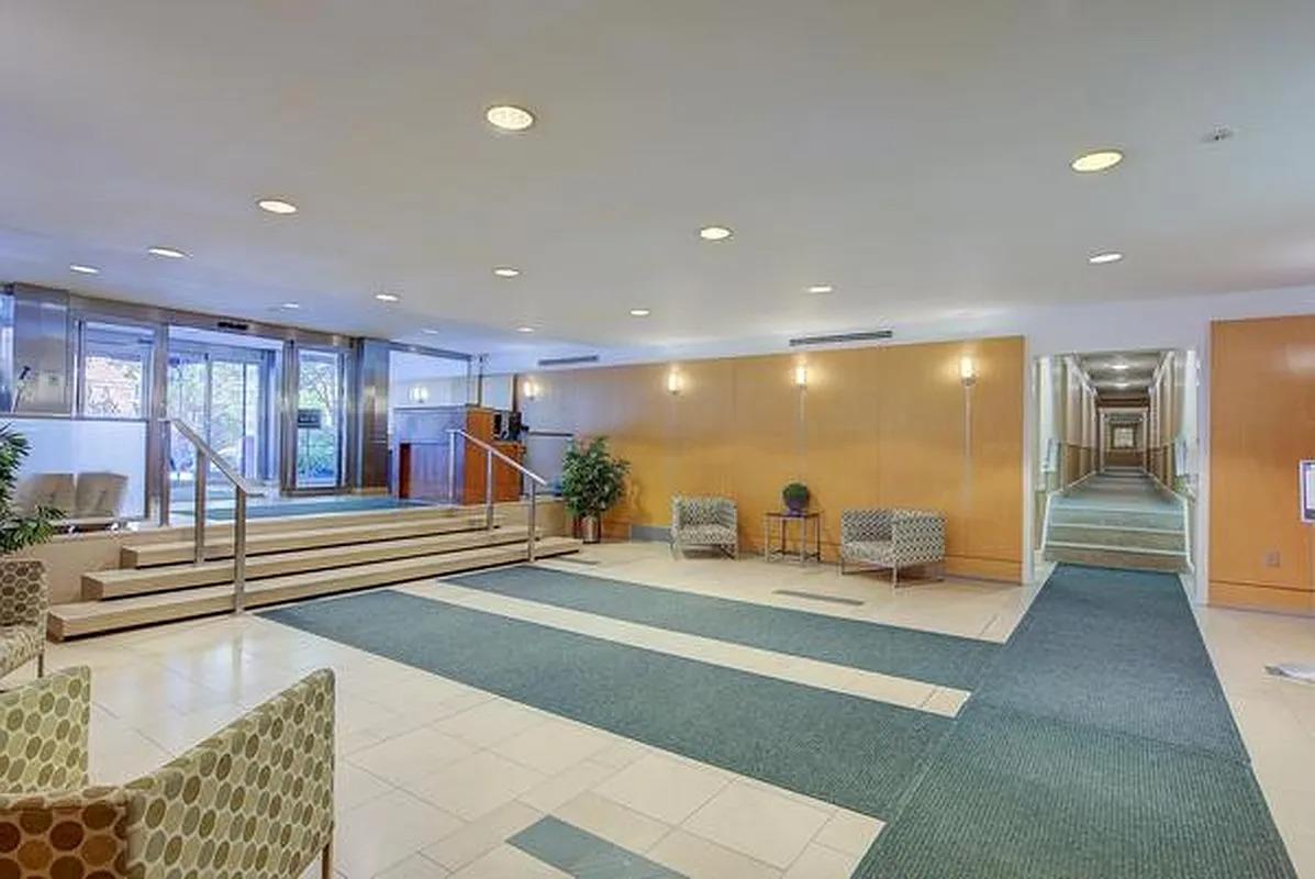 #11 photo, 110-20 71st, クイーンズ区 Flushing , NY 11375