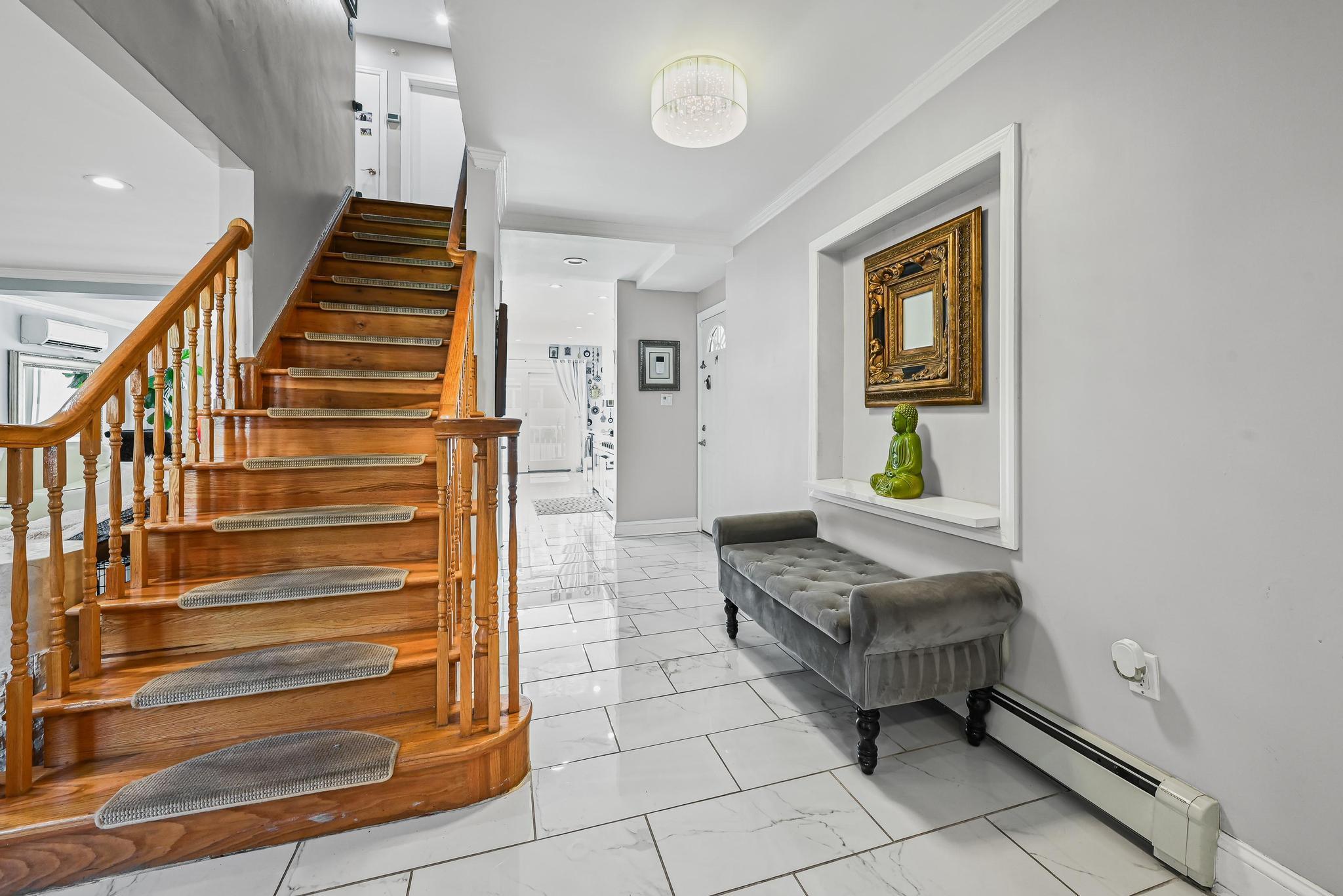 #16 photo, 8210 214th Street, 皇后區 Hollis Hills , NY 11427