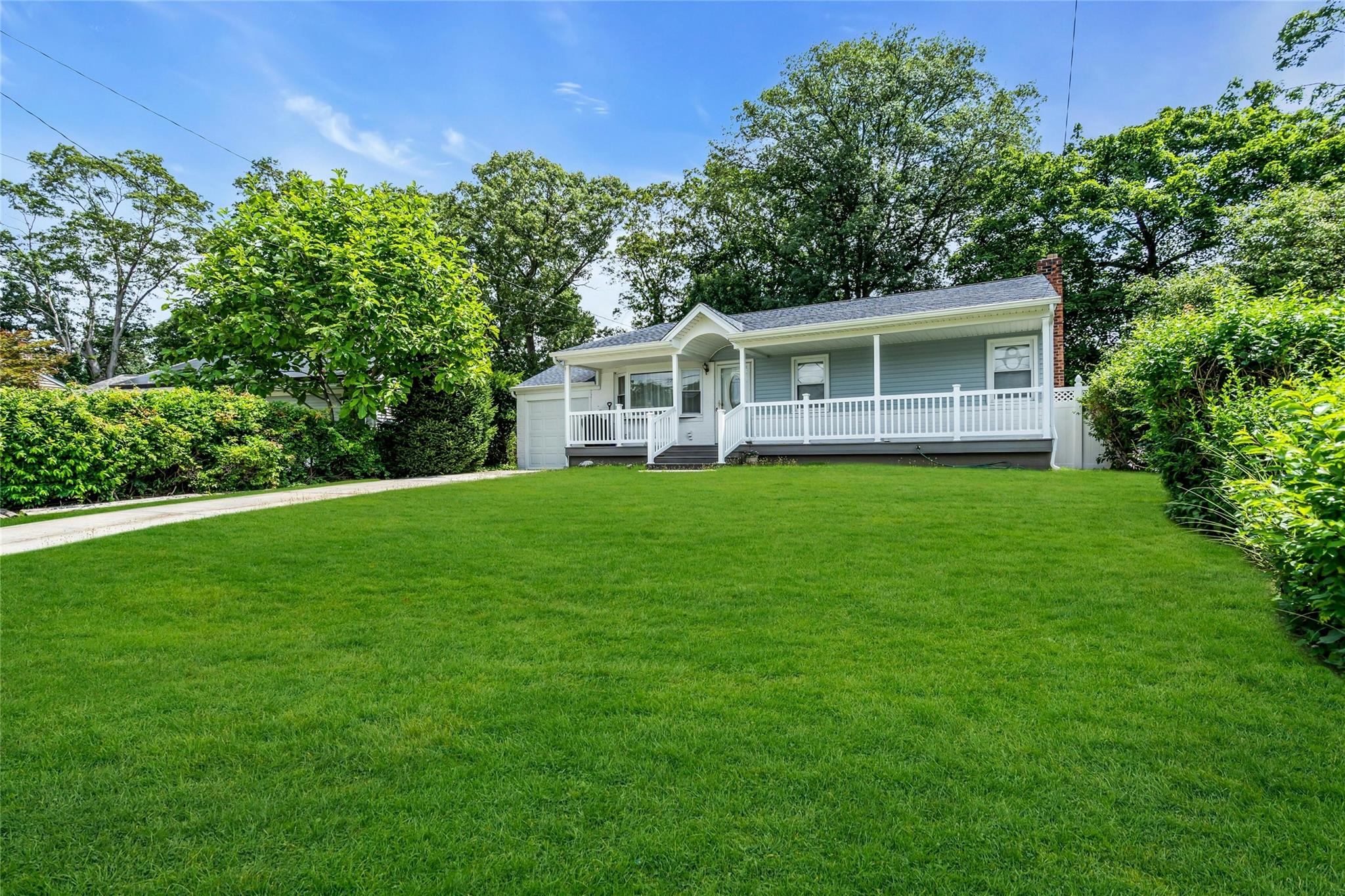 #1 photo, 22 Robert Drive, Huntington , NY 11743