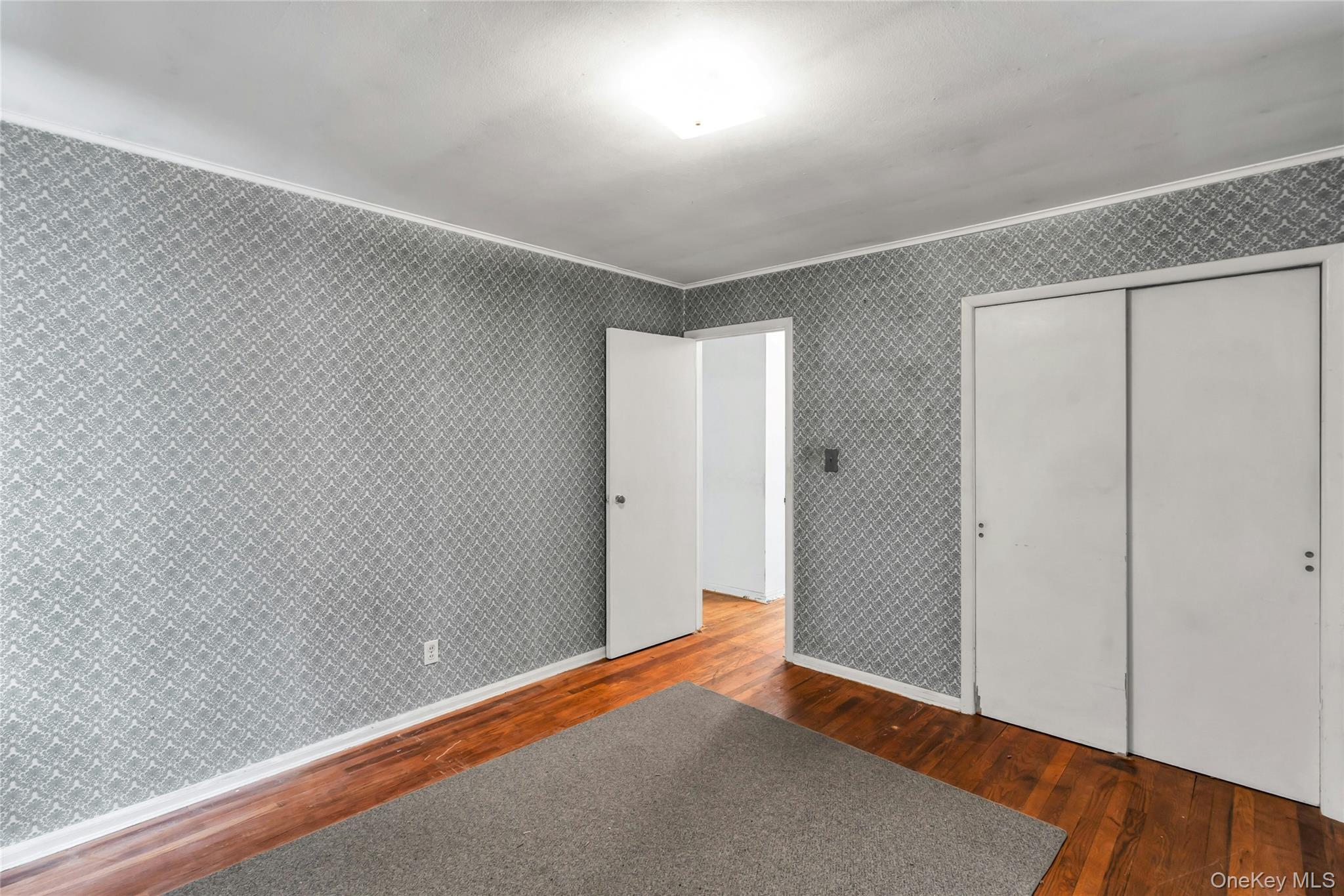 #14 photo, 22 Robert Drive, מחוז סאפוק Huntington , NY 11743