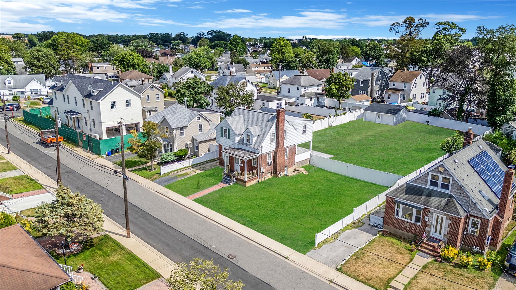#1 photo, 16 Felton Avenue, 長島 Valley Stream , NY 11580