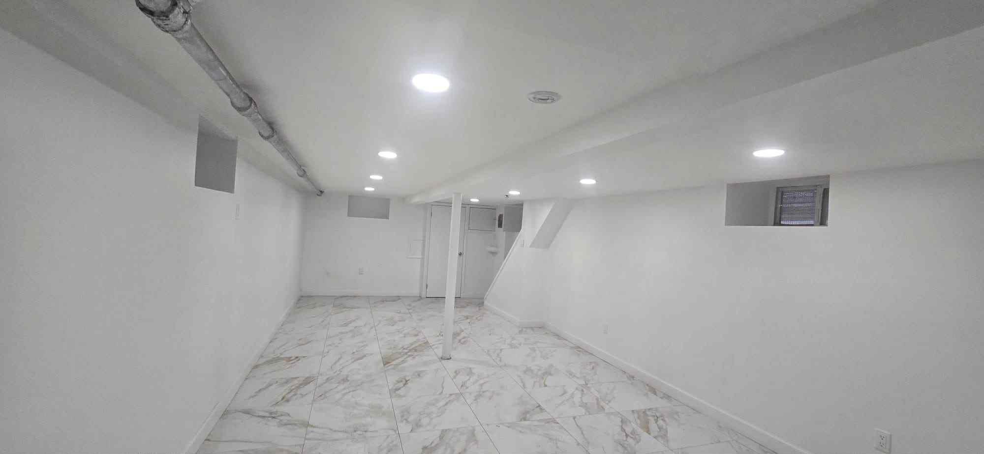 #10 photo, 102-09 Martense Avenue, كوينز Corona , NY 11368