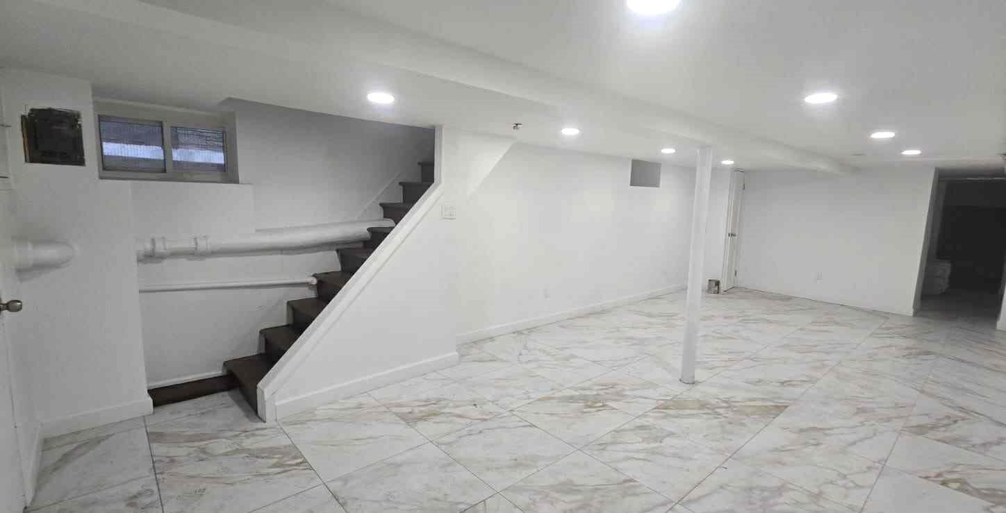 #11 photo, 102-09 Martense Avenue, كوينز Corona , NY 11368