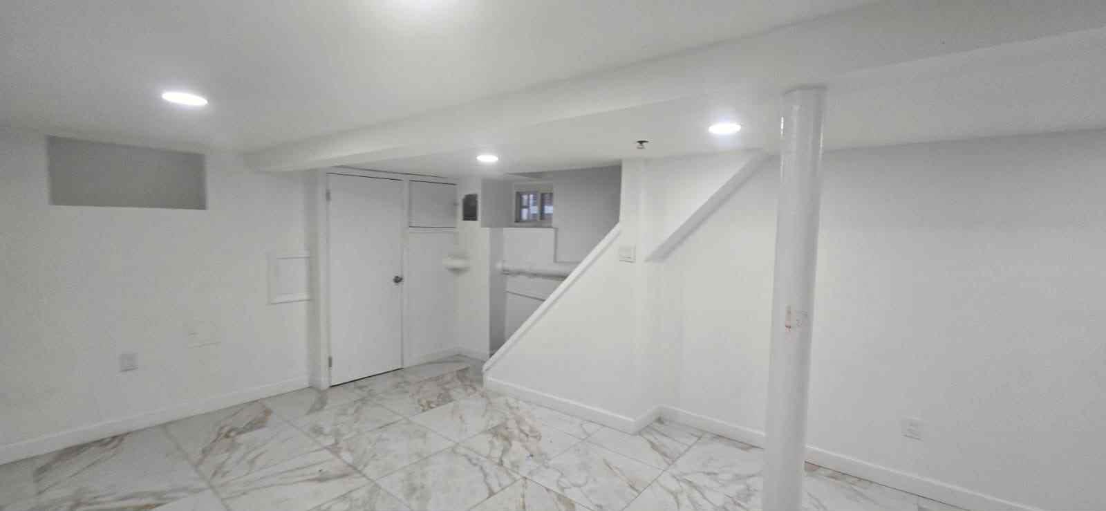 #9 photo, 102-09 Martense Avenue, كوينز Corona , NY 11368