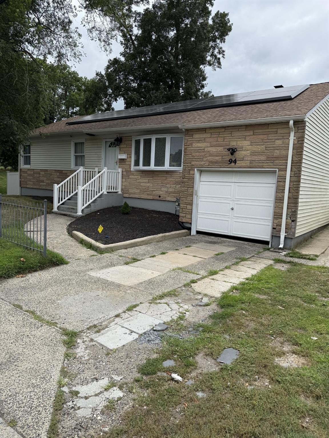 #1 photo, 94 Indian Head Road, 東長島 Kings Park , NY 11754