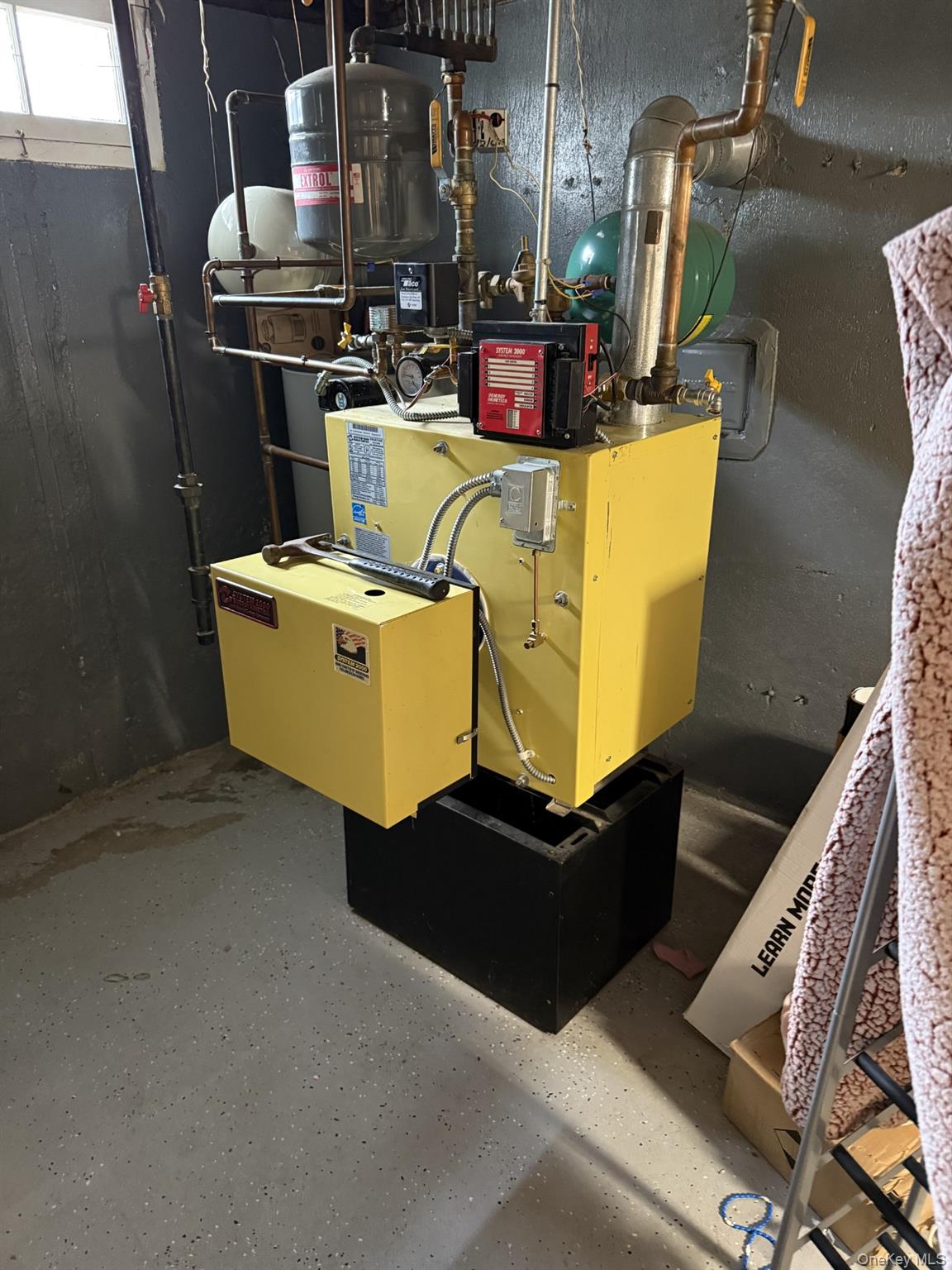 #8 photo, 94 Indian Head Road, サフォーク郡 Kings Park , NY 11754