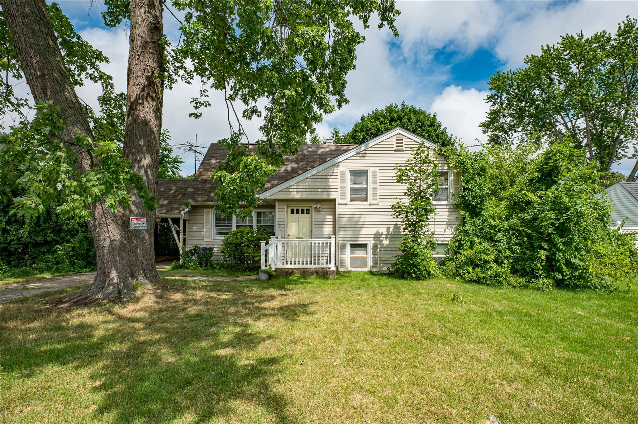 #1 photo, 1435 Peters Boulevard, 東長島 海湾 Bay Shore , NY 11706