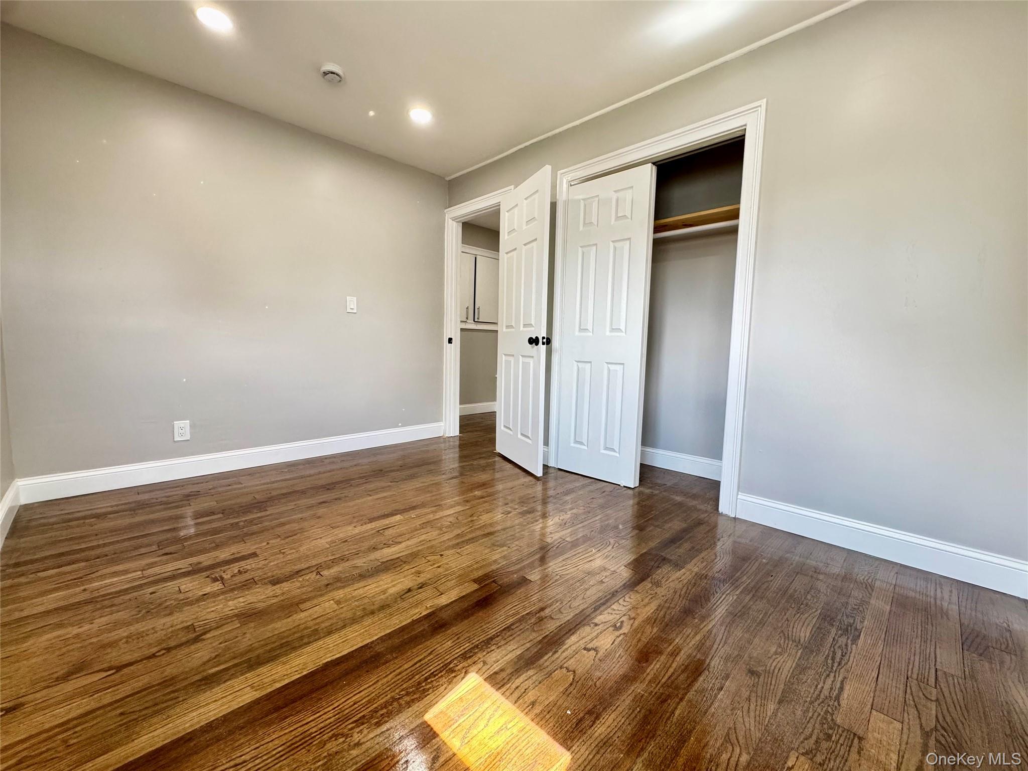 #19 photo, 33 Princeton Street, サフォーク郡 Bay Shore , NY 11706