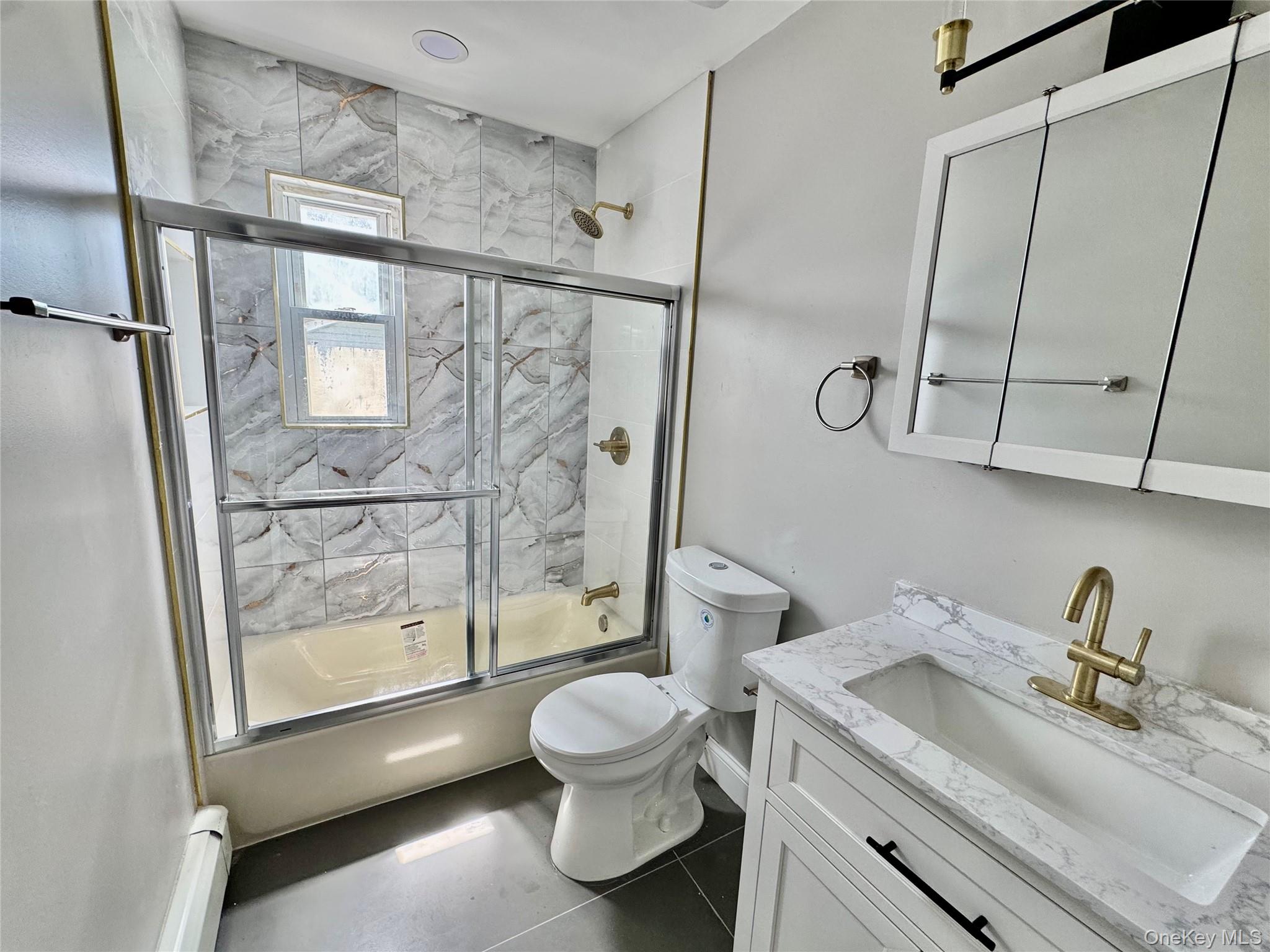 #2 photo, 33 Princeton Street, サフォーク郡 Bay Shore , NY 11706