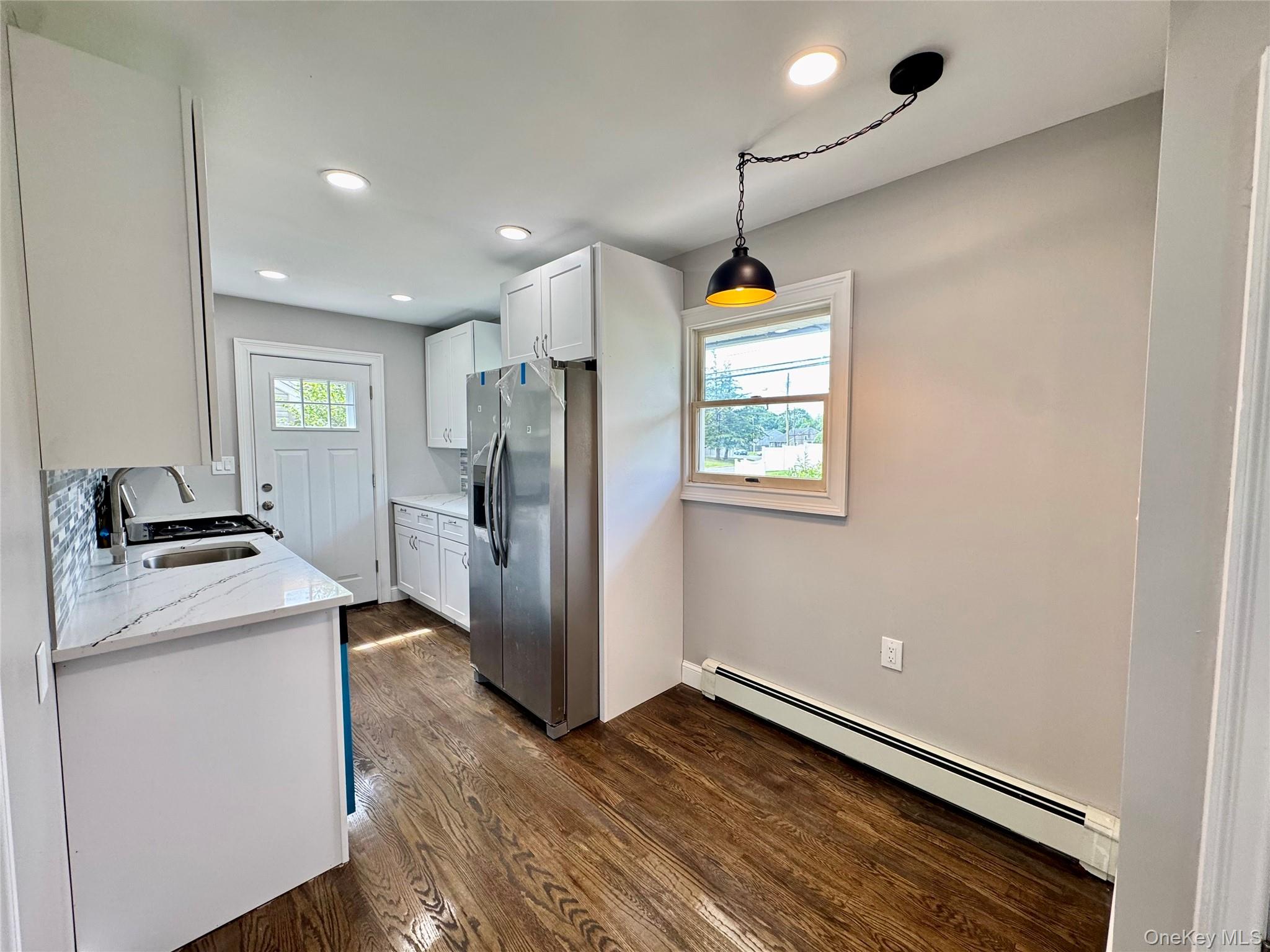 #4 photo, 33 Princeton Street, サフォーク郡 Bay Shore , NY 11706