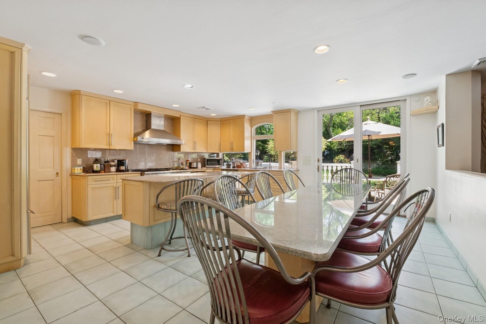 #11 photo, 328 W Ivy Hill Road, ナッソー郡 Woodsburgh , NY 11598