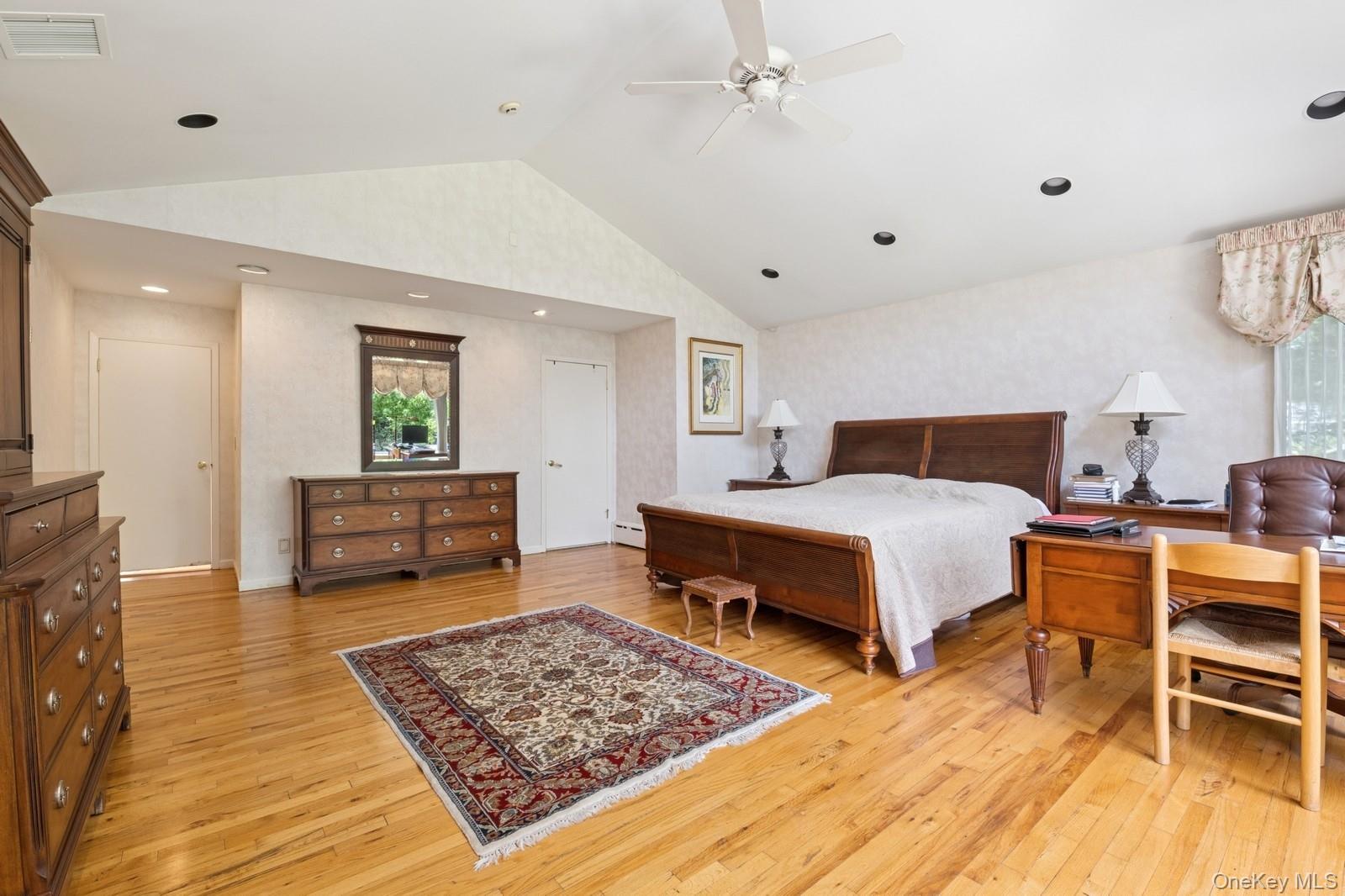 #20 photo, 328 W Ivy Hill Road, ナッソー郡 Woodsburgh , NY 11598