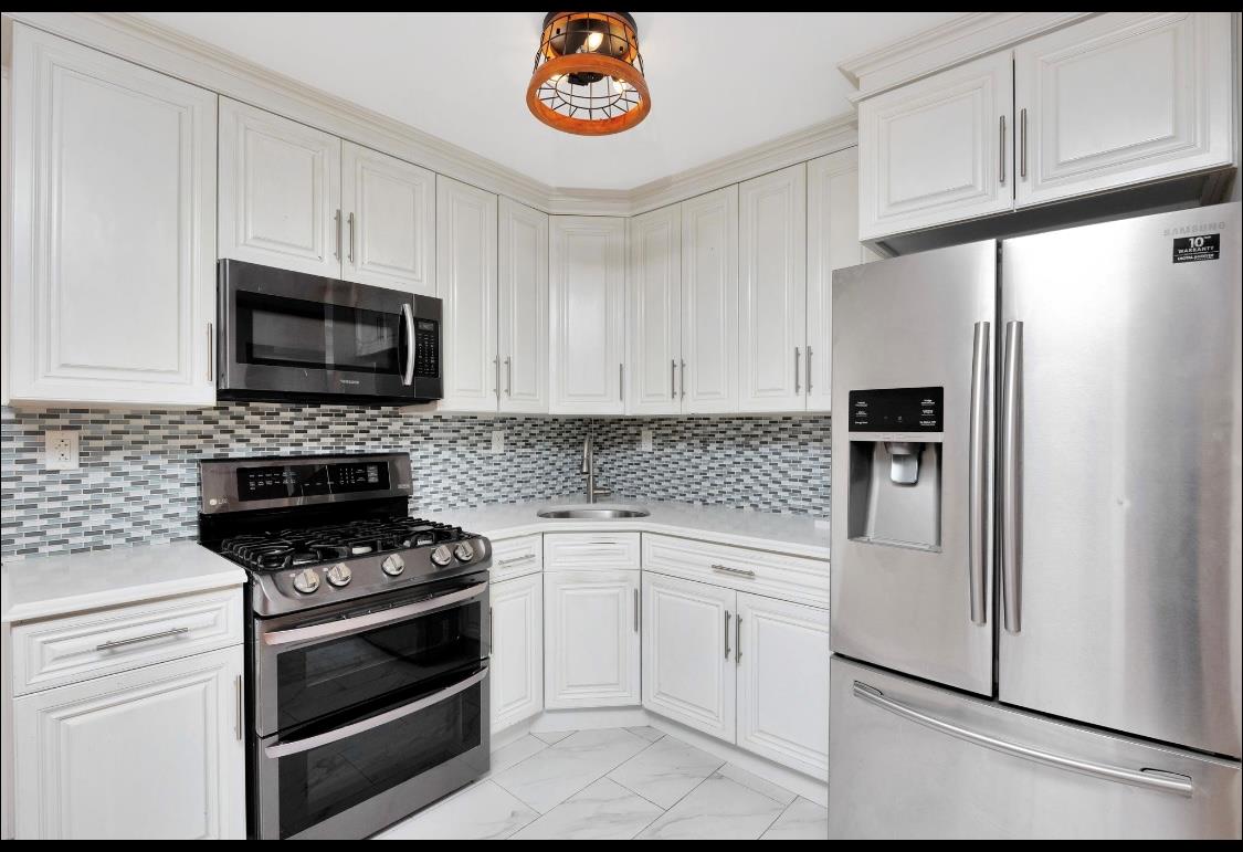 #7 photo, 115-11 Merrick Boulevard, クイーンズ区 Jamaica , NY 11434