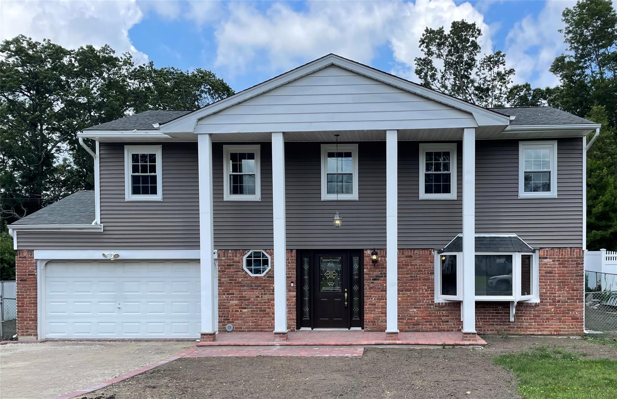 #1 photo, 54 Schneider, Hauppauge , NY 11788