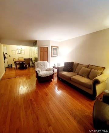 #15 photo, 153-25 88th Street, クイーンズ区 Howard Beach , NY 11414