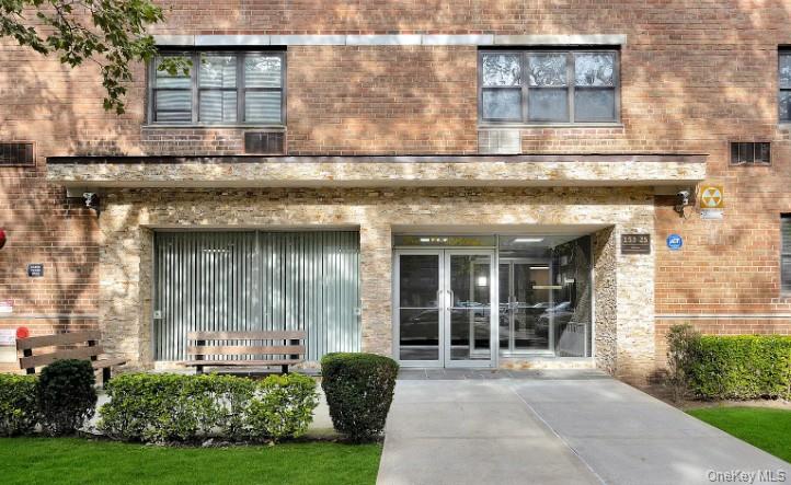 #3 photo, 153-25 88th Street, クイーンズ区 Howard Beach , NY 11414