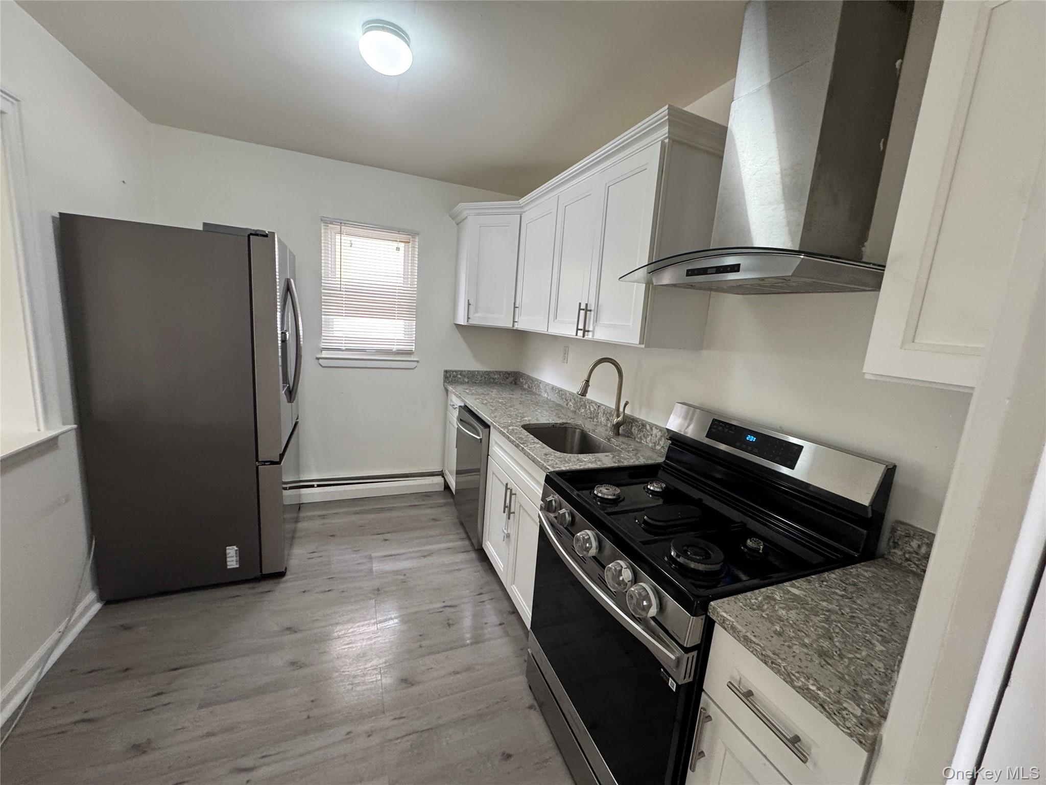 #11 photo, 50 W Lake Drive, サフォーク郡 Patchogue , NY 11772