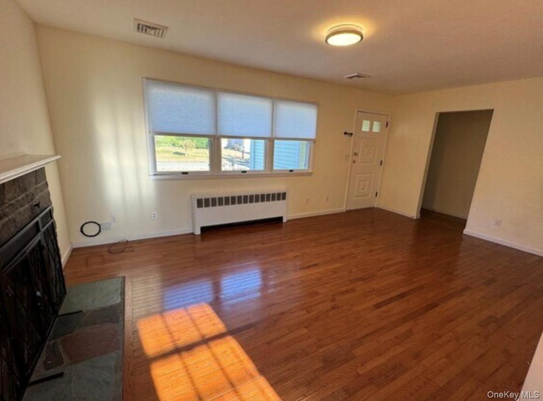 #4 photo, 50 W Lake Drive, サフォーク郡 Patchogue , NY 11772