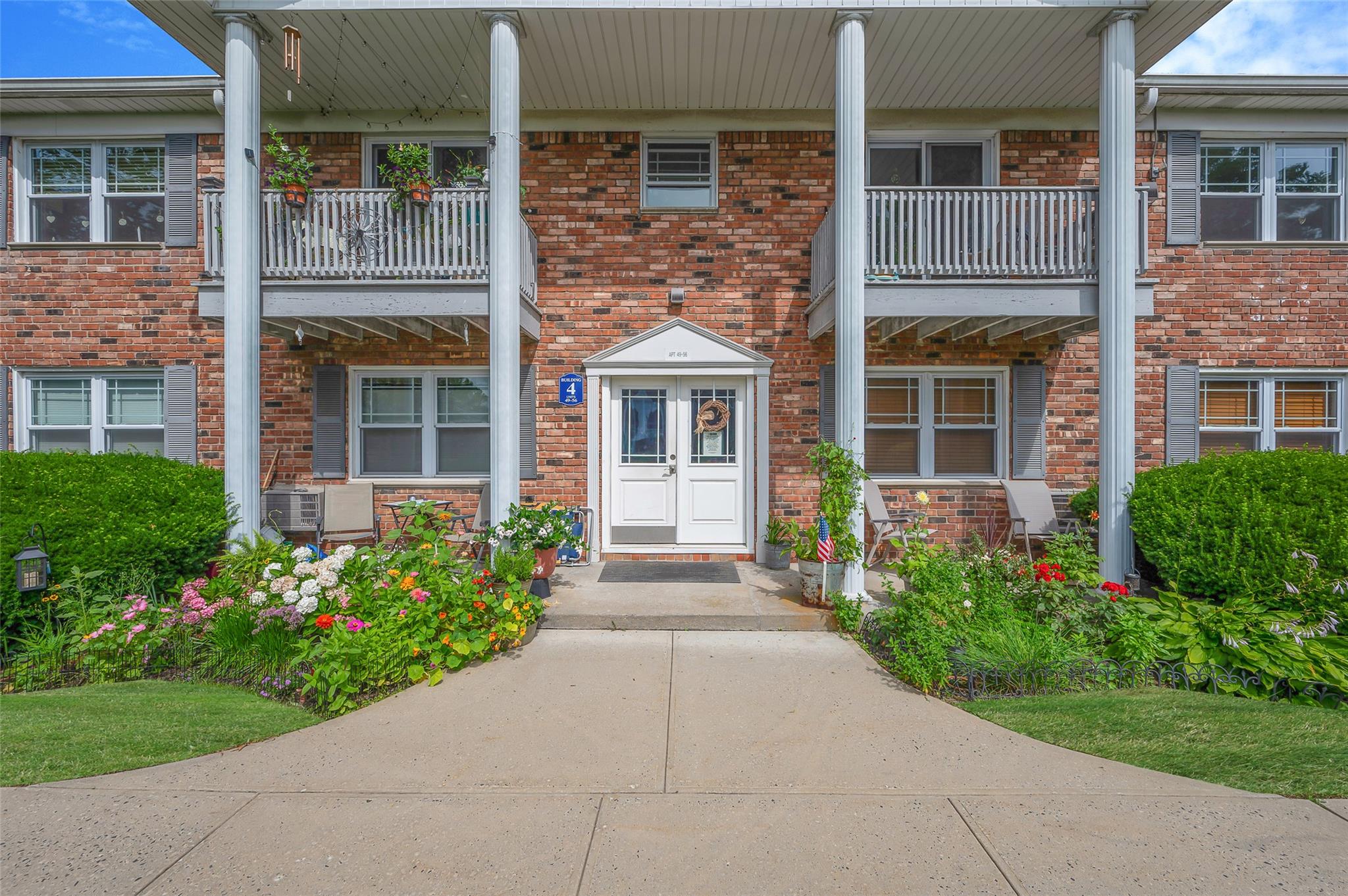 #1 photo, 54 Fairharbor Drive, 東長島 Patchogue , NY 11772