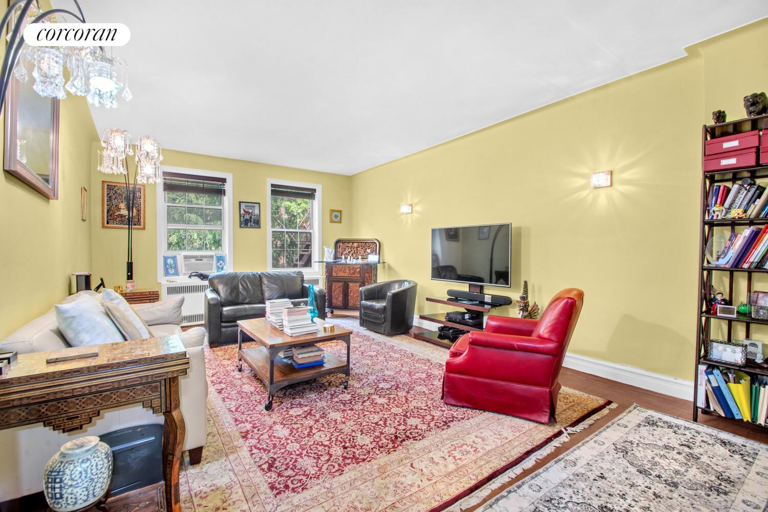 #1 photo, 117-01 PARK Lane S, 皇后區 Forest Park , NY 11418