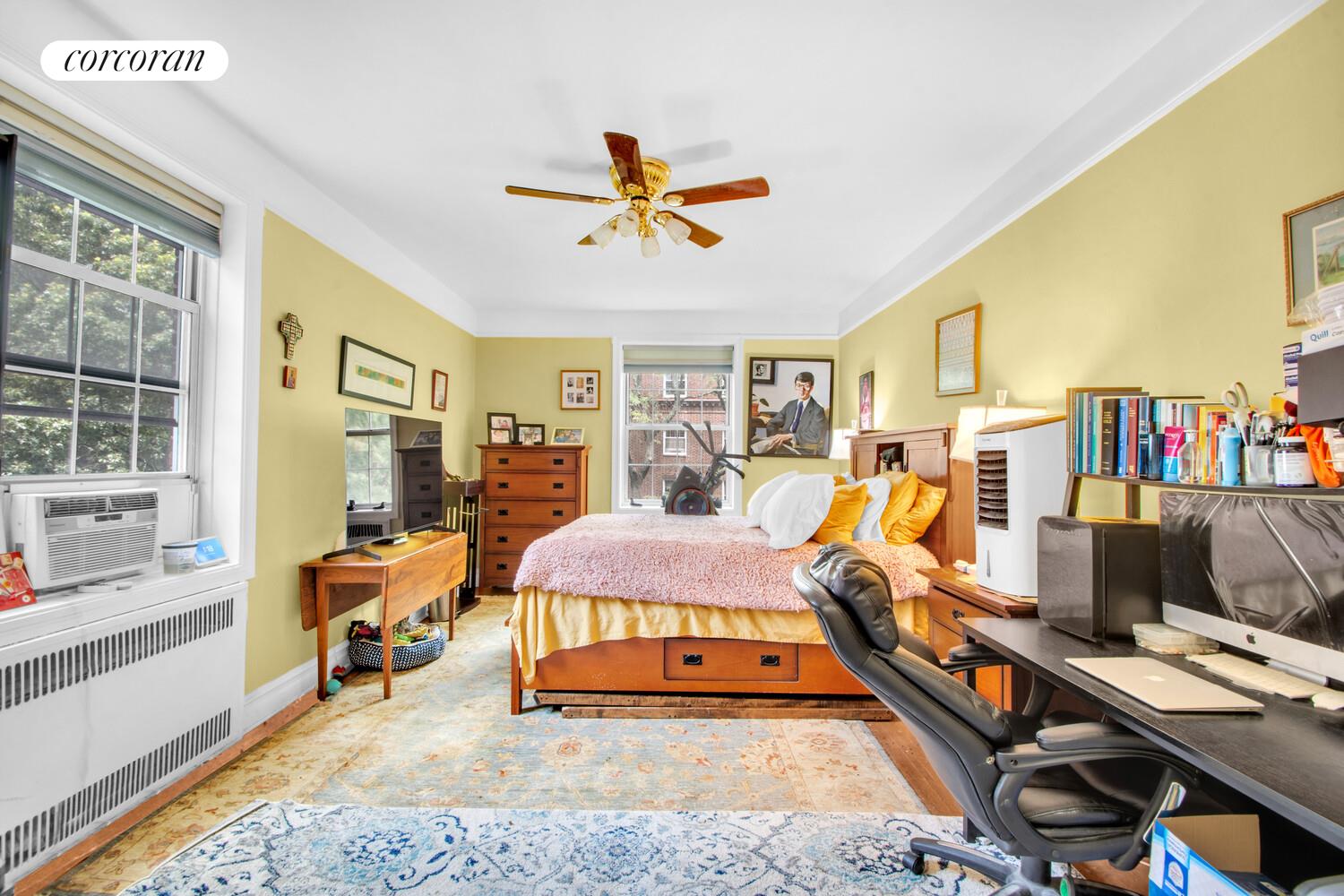 #5 photo, 117-01 PARK Lane S, クイーンズ区 Forest Park , NY 11418