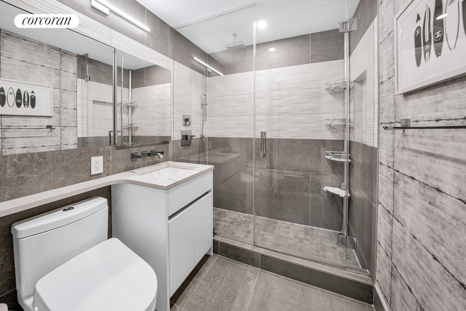 #13 photo, 315 E 72ND Street, マンハッタン Lenox Hill , NY 10021