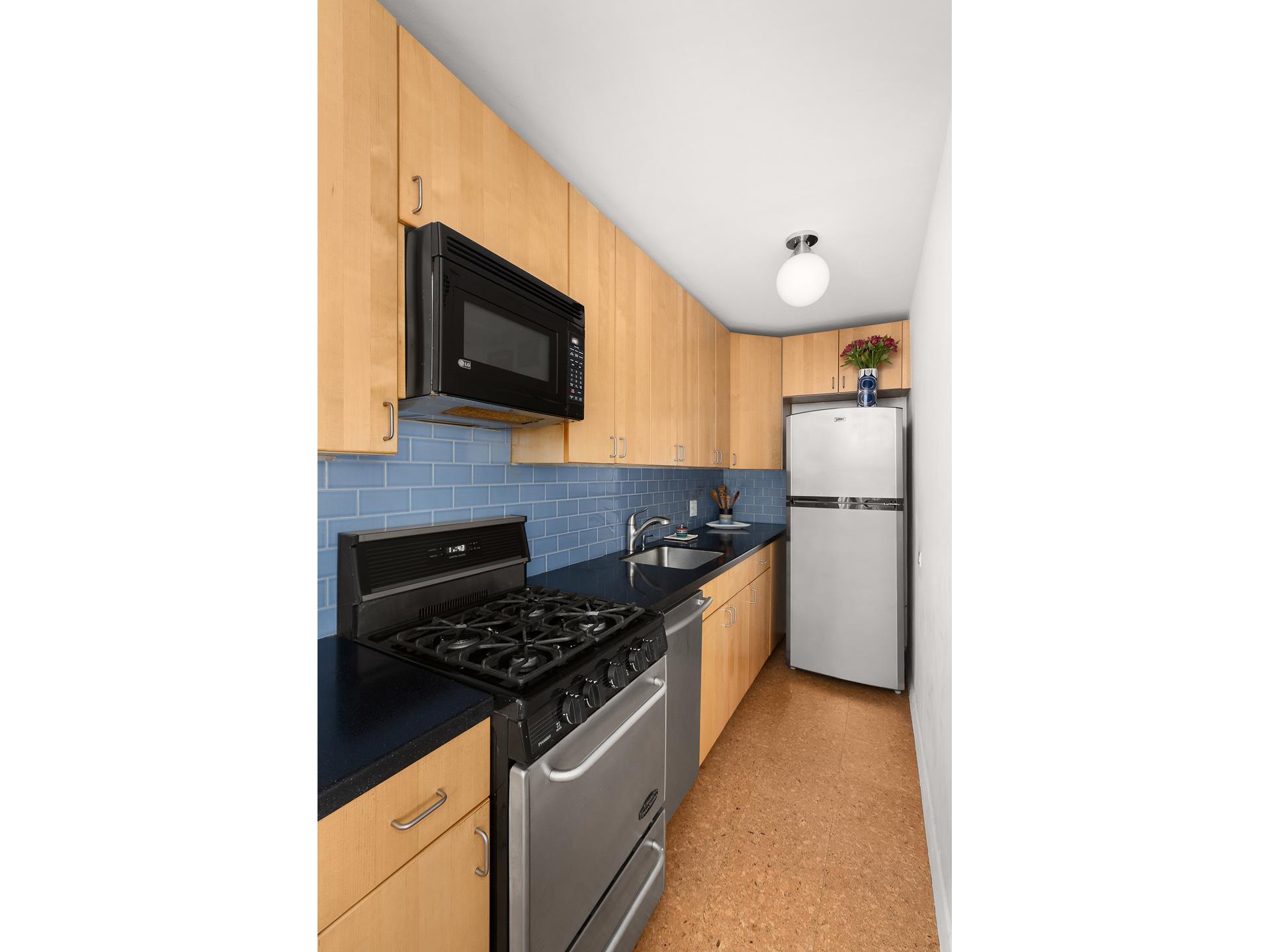 #6 photo, 139 E 33RD Street, Midtown , NY 10016