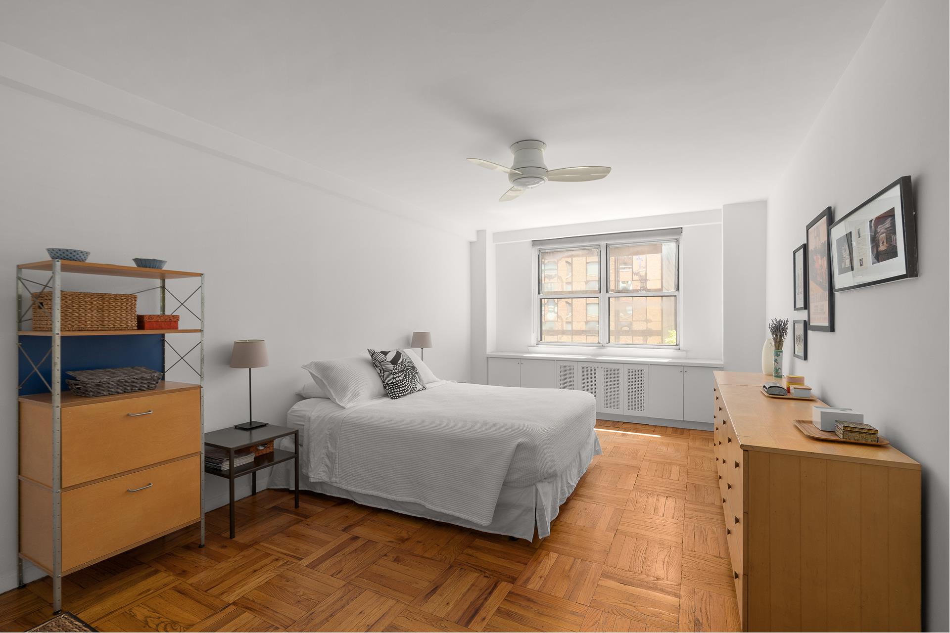 #8 photo, 139 E 33RD Street, Midtown , NY 10016