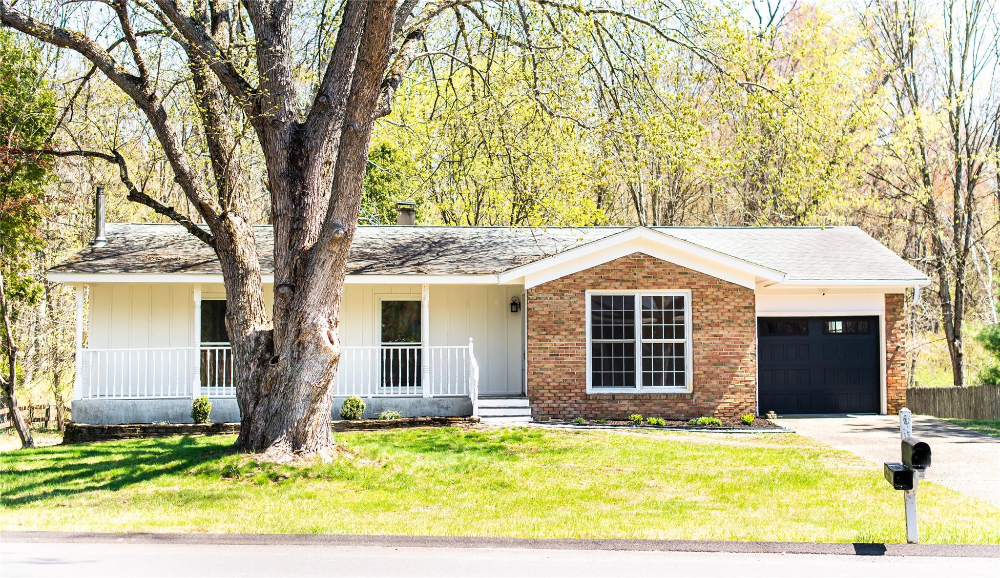 #1 photo, 22 Tamarack Hill Drive, 紐約州 Poughkeepsie , NY 12603