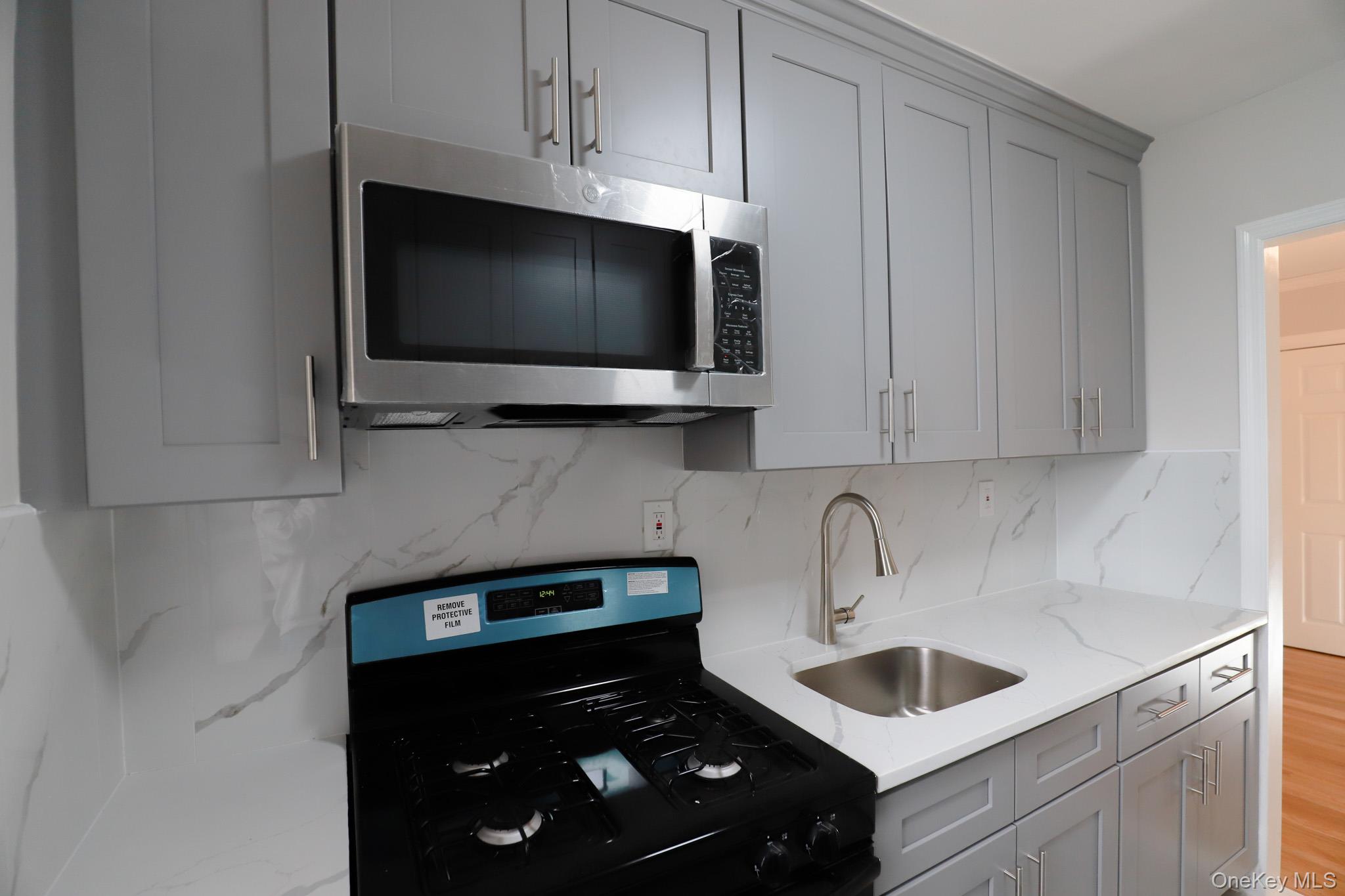 #10 photo, 138-18 28th Road, Flushing , NY 11354