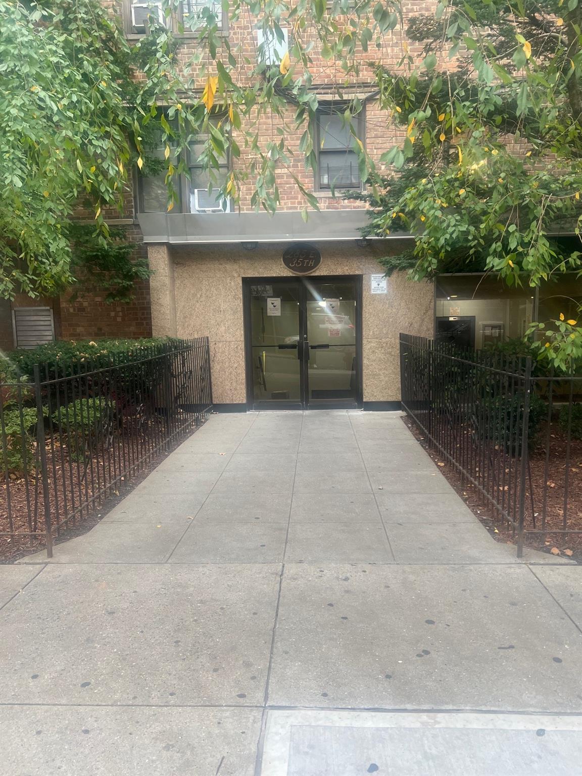 #1 photo, 285 E 35 Street, 布鲁克林 Brooklyn , NY 11203