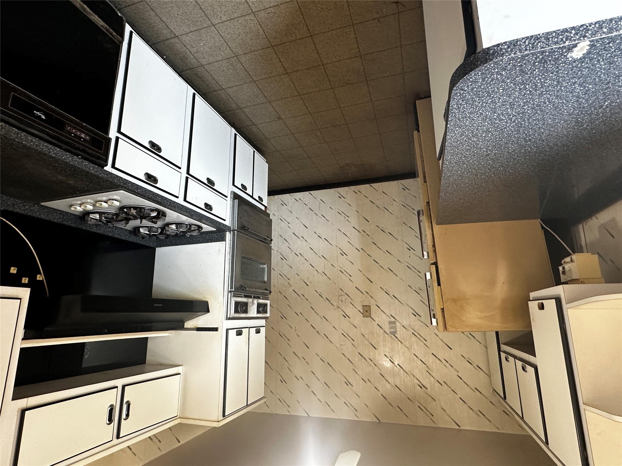 #10 photo, 18-75 Corporal Kennedy Street, クイーンズ区 Bayside , NY 11360