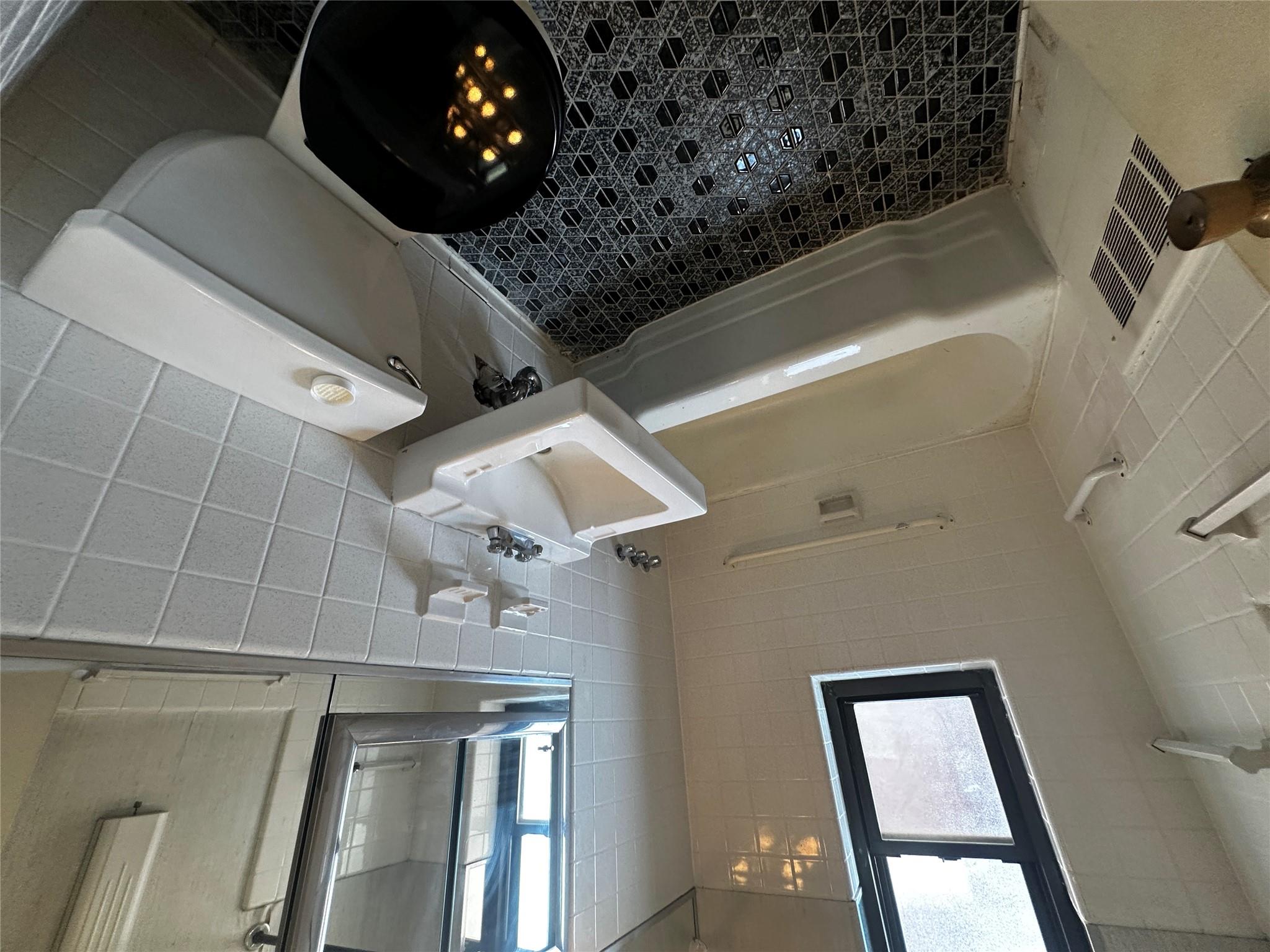 #17 photo, 18-75 Corporal Kennedy Street, クイーンズ区 Bayside , NY 11360