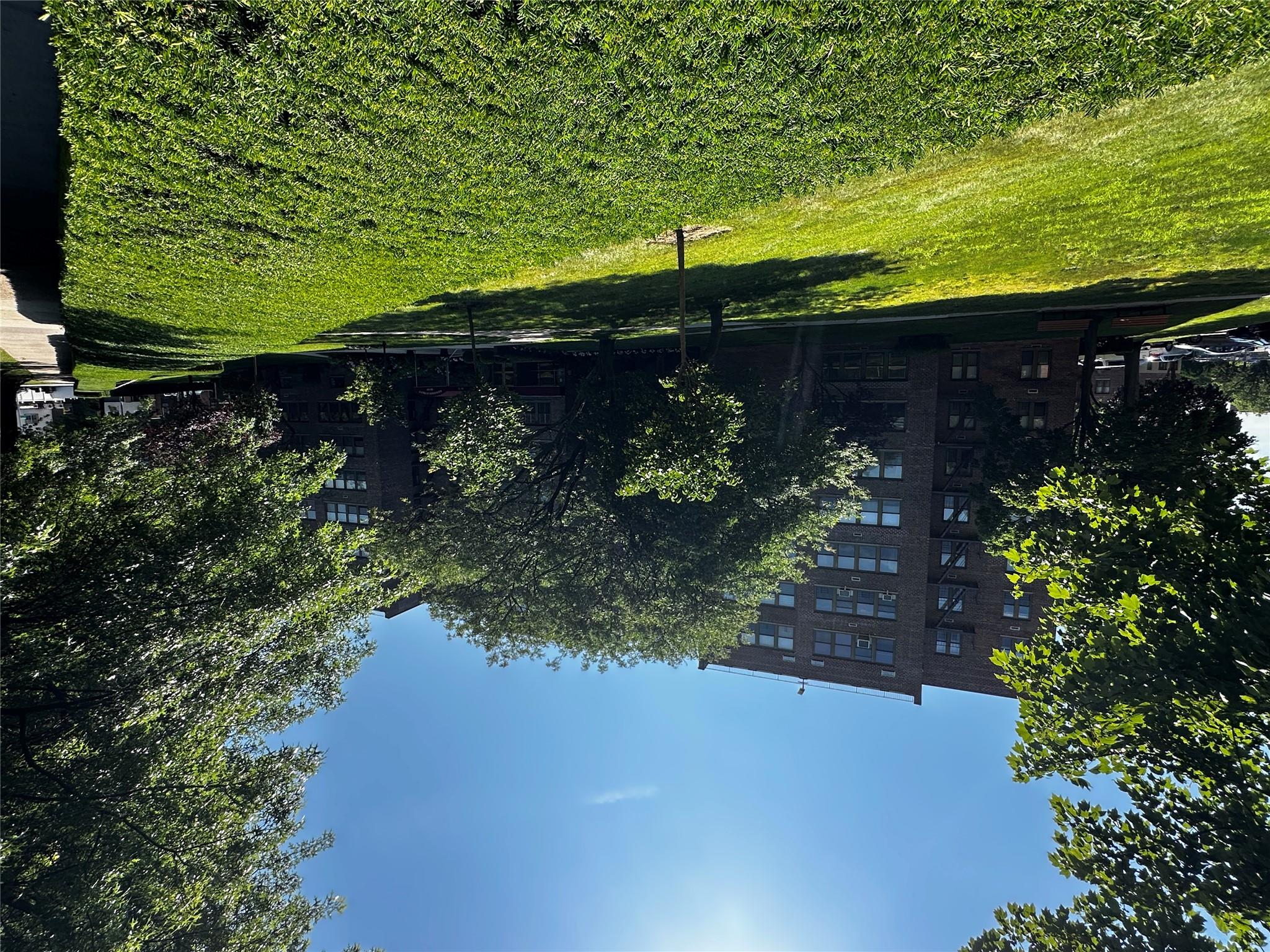 #2 photo, 18-75 Corporal Kennedy Street, クイーンズ区 Bayside , NY 11360