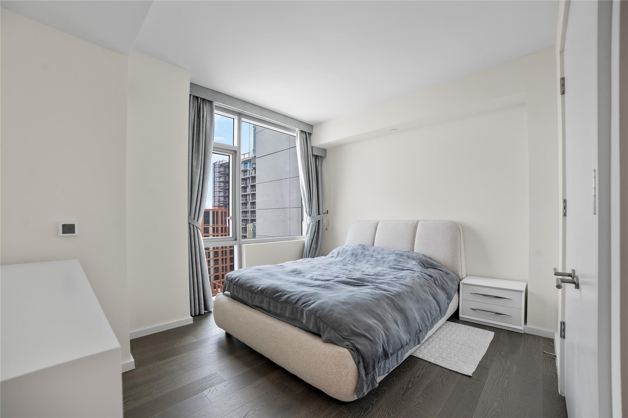 #10 photo, 133-36 37th Avenue, Flushing , NY 11354