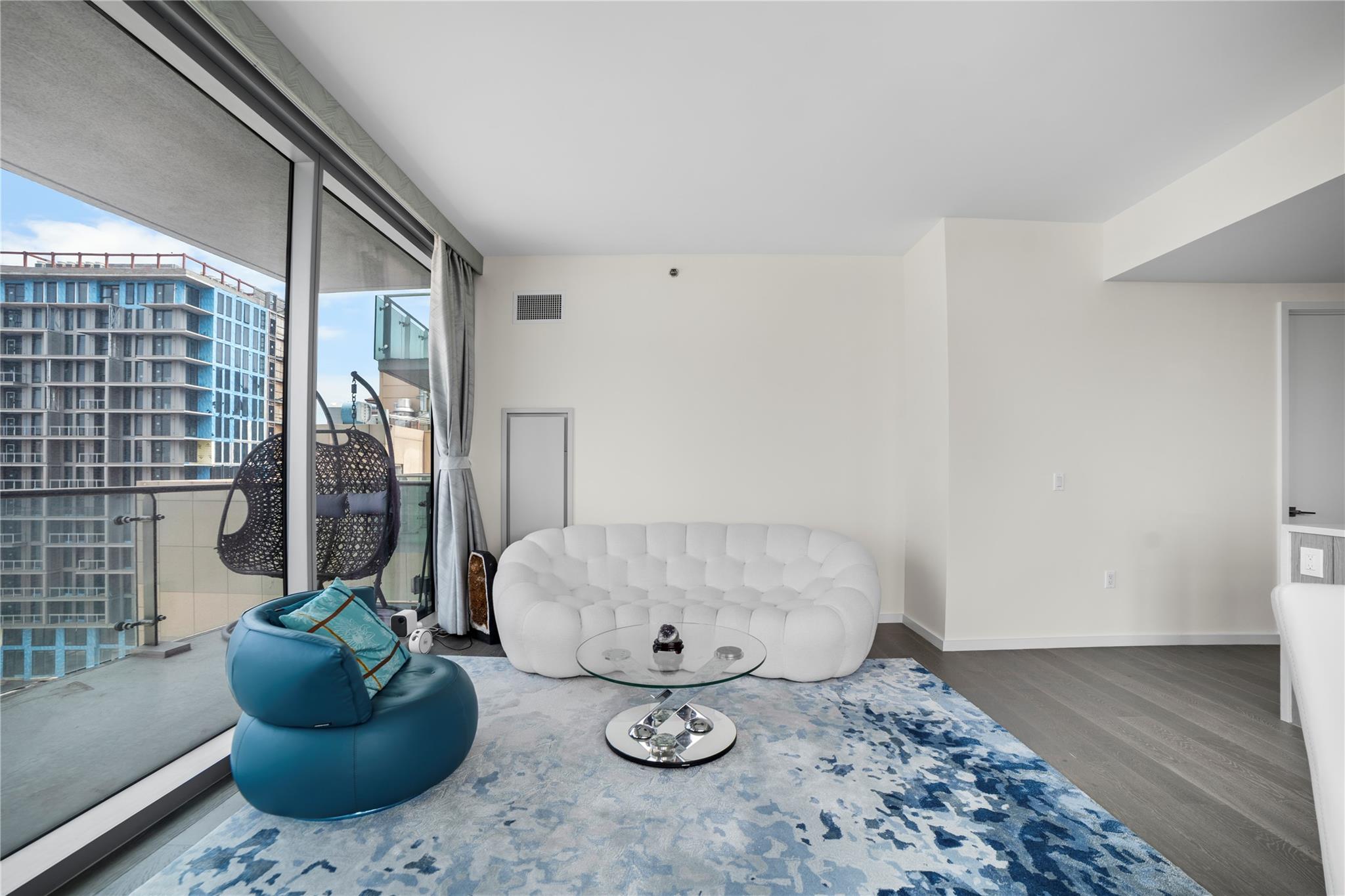 #3 photo, 133-36 37th Avenue, Flushing , NY 11354