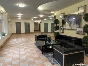 #2 photo, 103-25 68 Avenue, クイーンズ区 Forest Hills , NY 11375